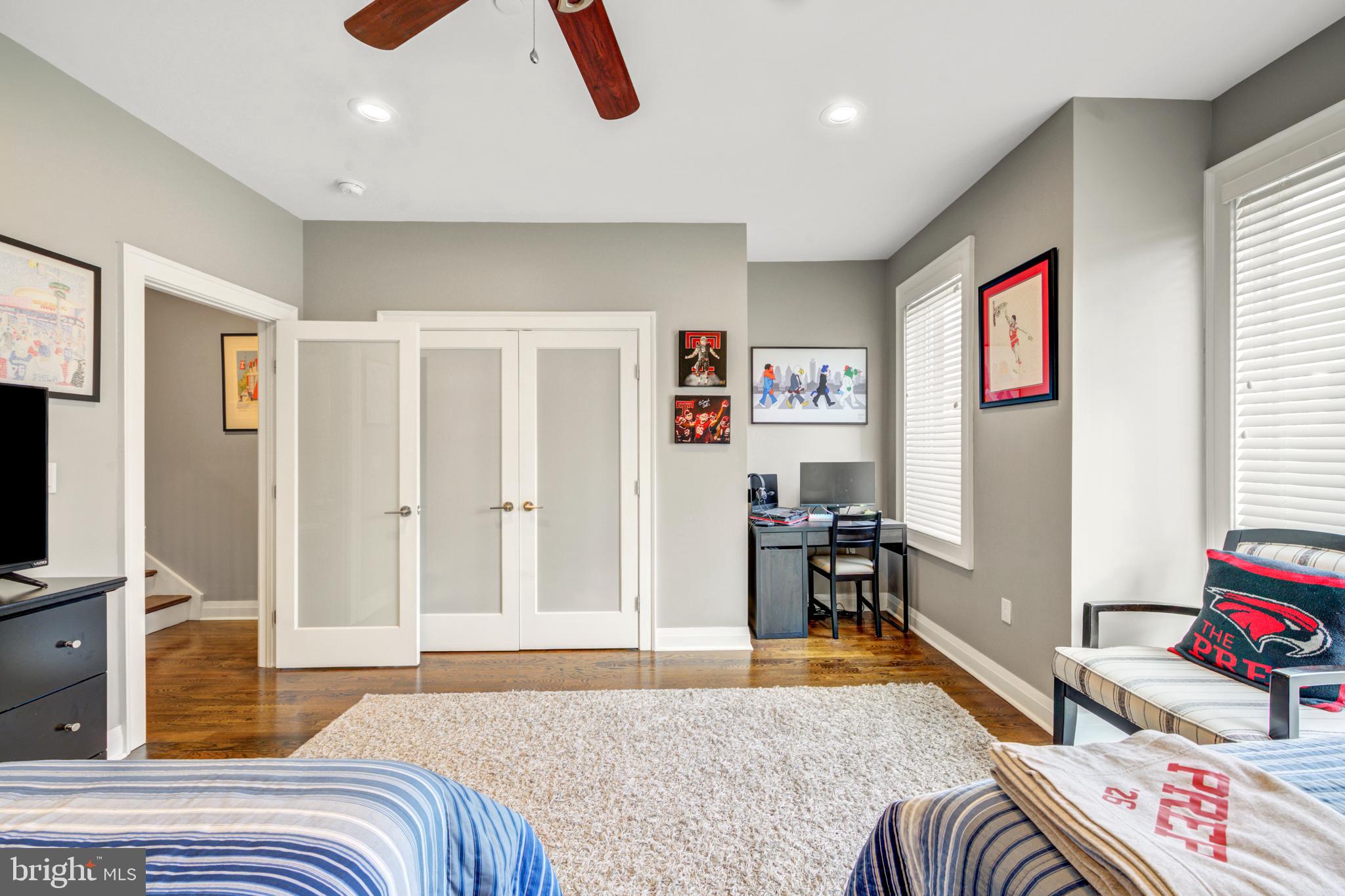 ART MUSEUM AREA - Residential