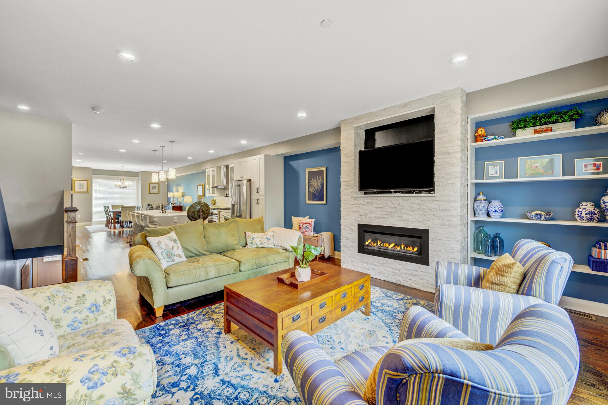 ART MUSEUM AREA - Residential