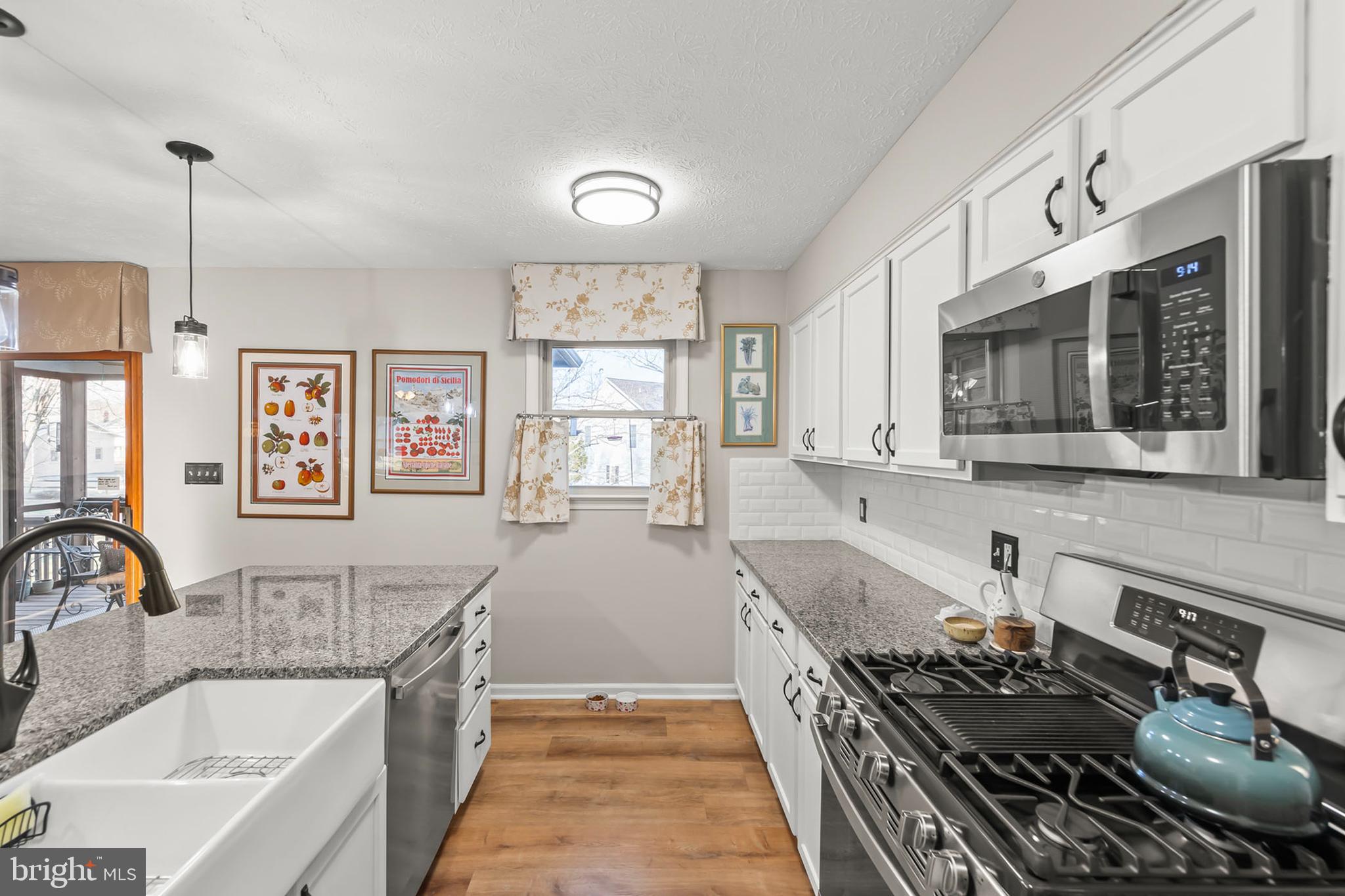 LAKE HOLIDAY ESTATES - Residential