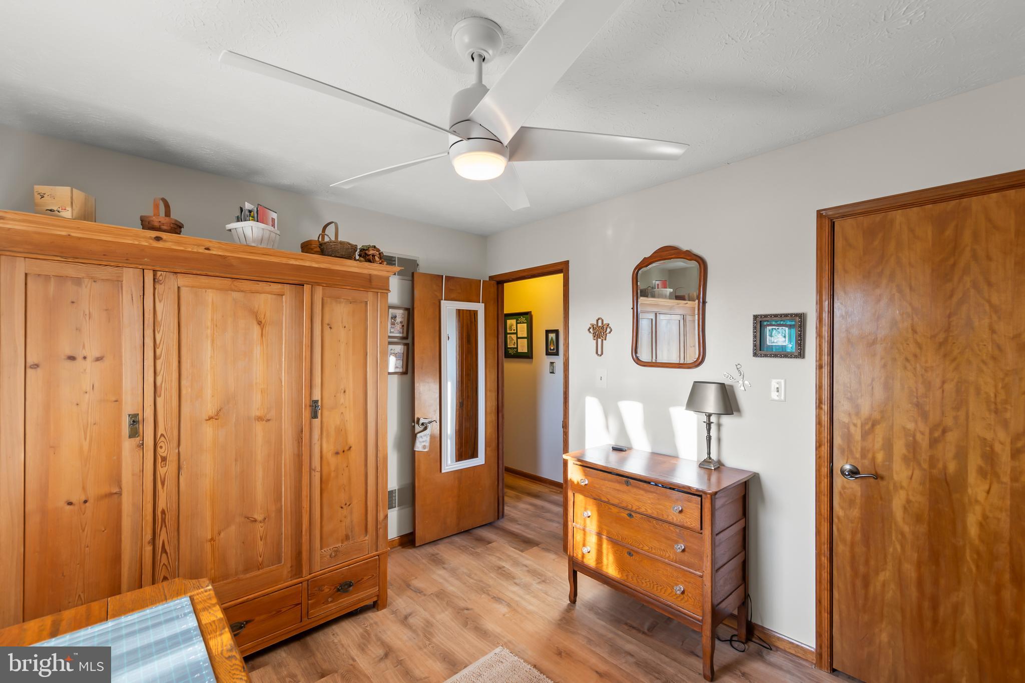 LAKE HOLIDAY ESTATES - Residential