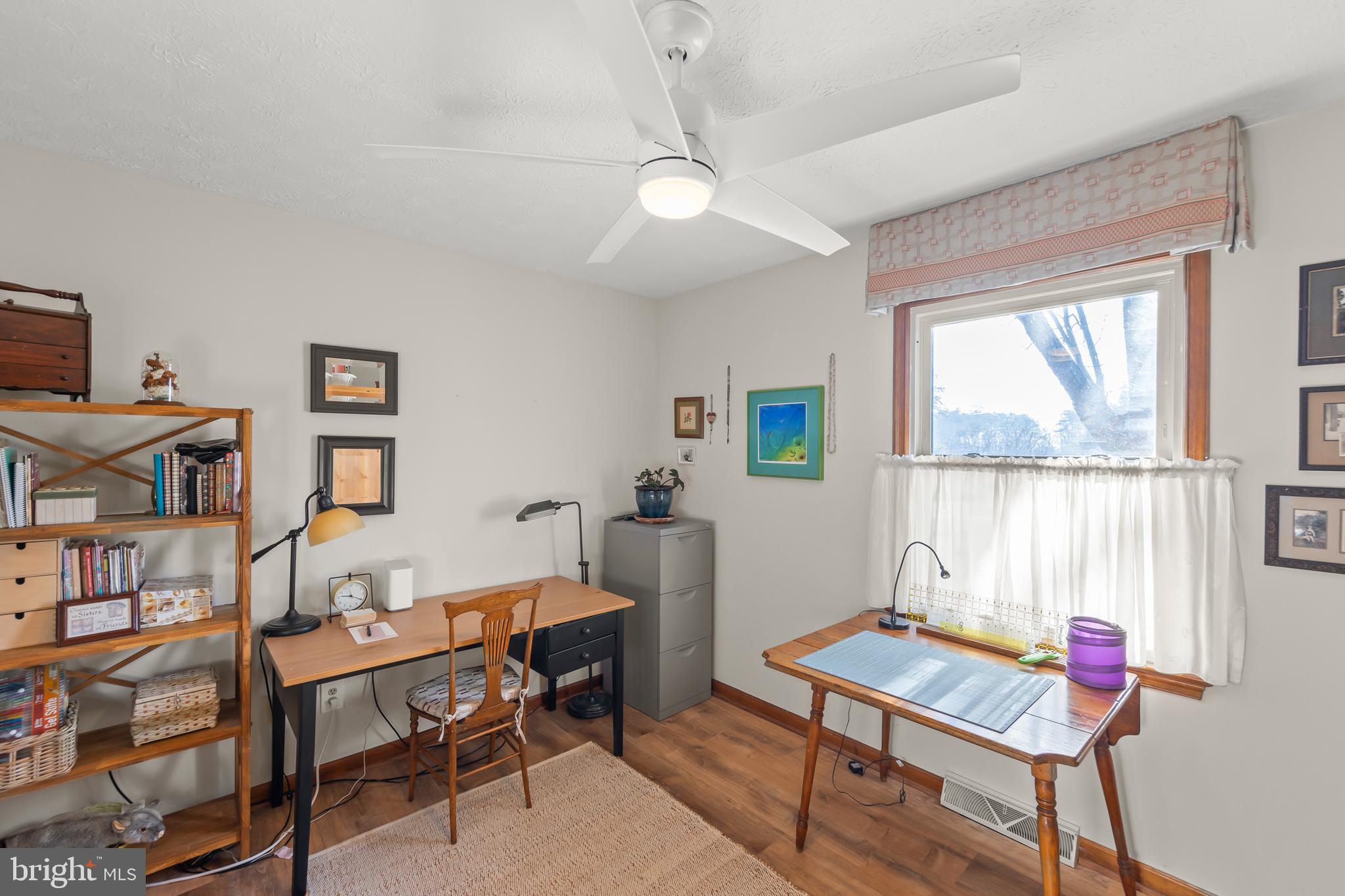 LAKE HOLIDAY ESTATES - Residential