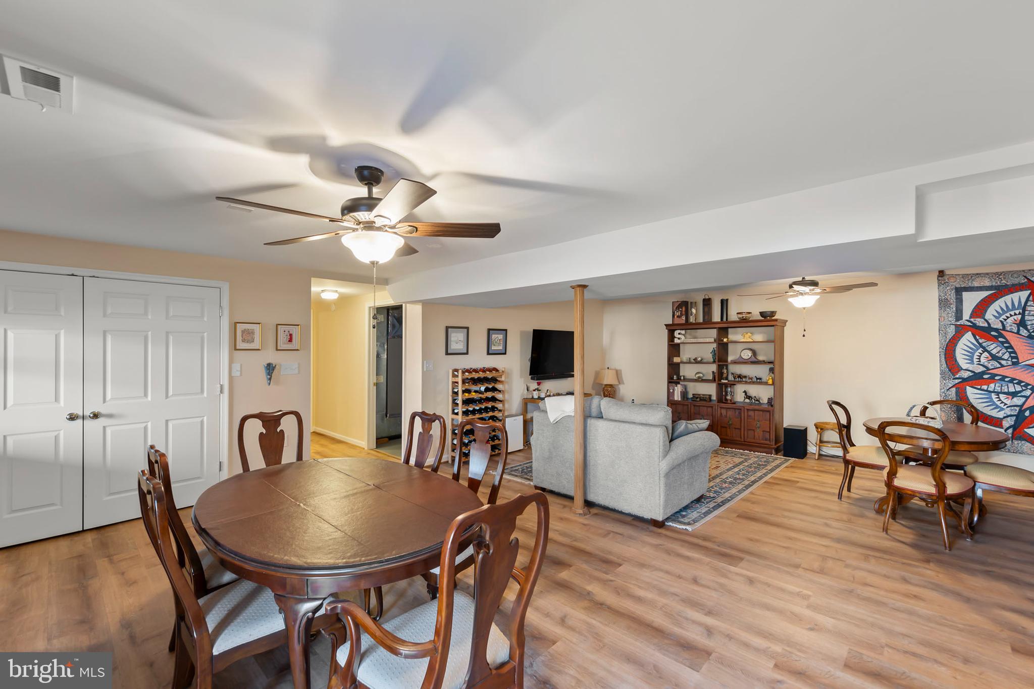 LAKE HOLIDAY ESTATES - Residential