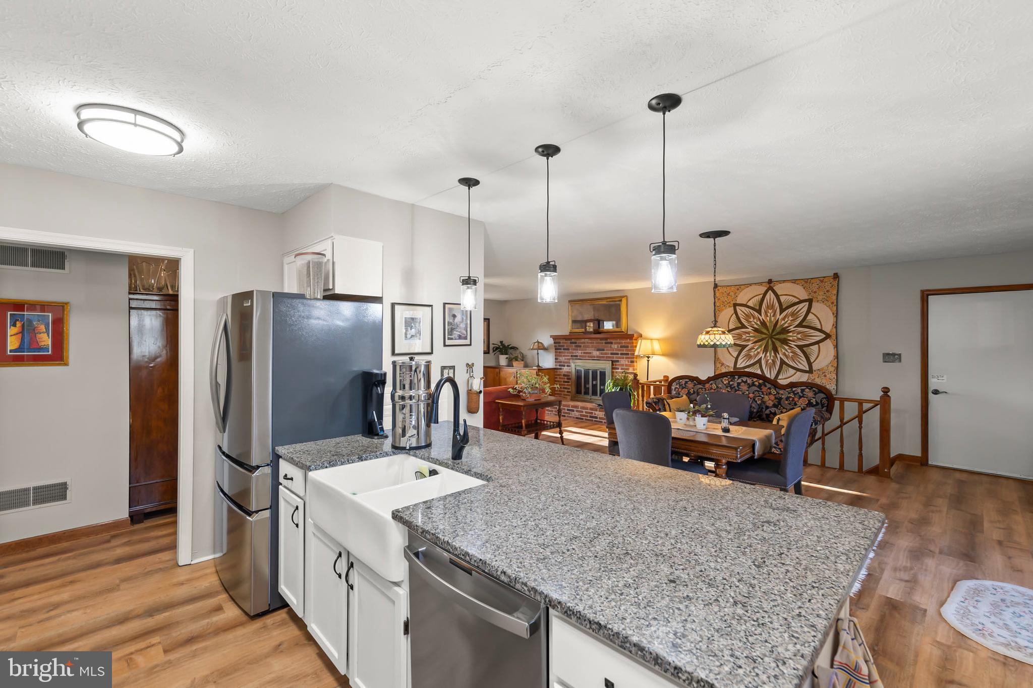 LAKE HOLIDAY ESTATES - Residential