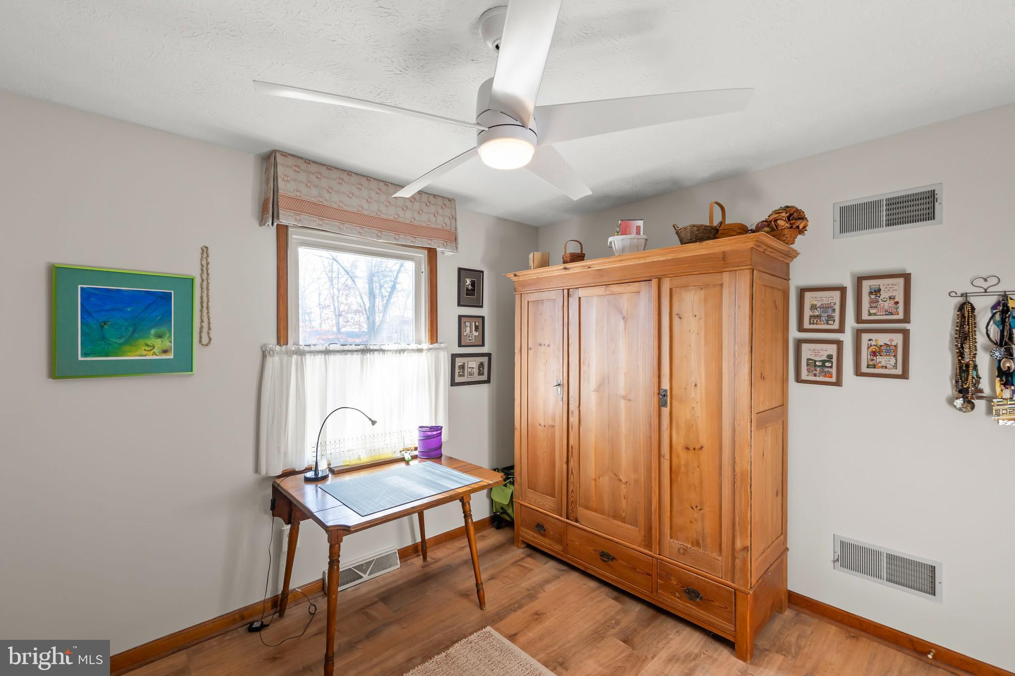 LAKE HOLIDAY ESTATES - Residential