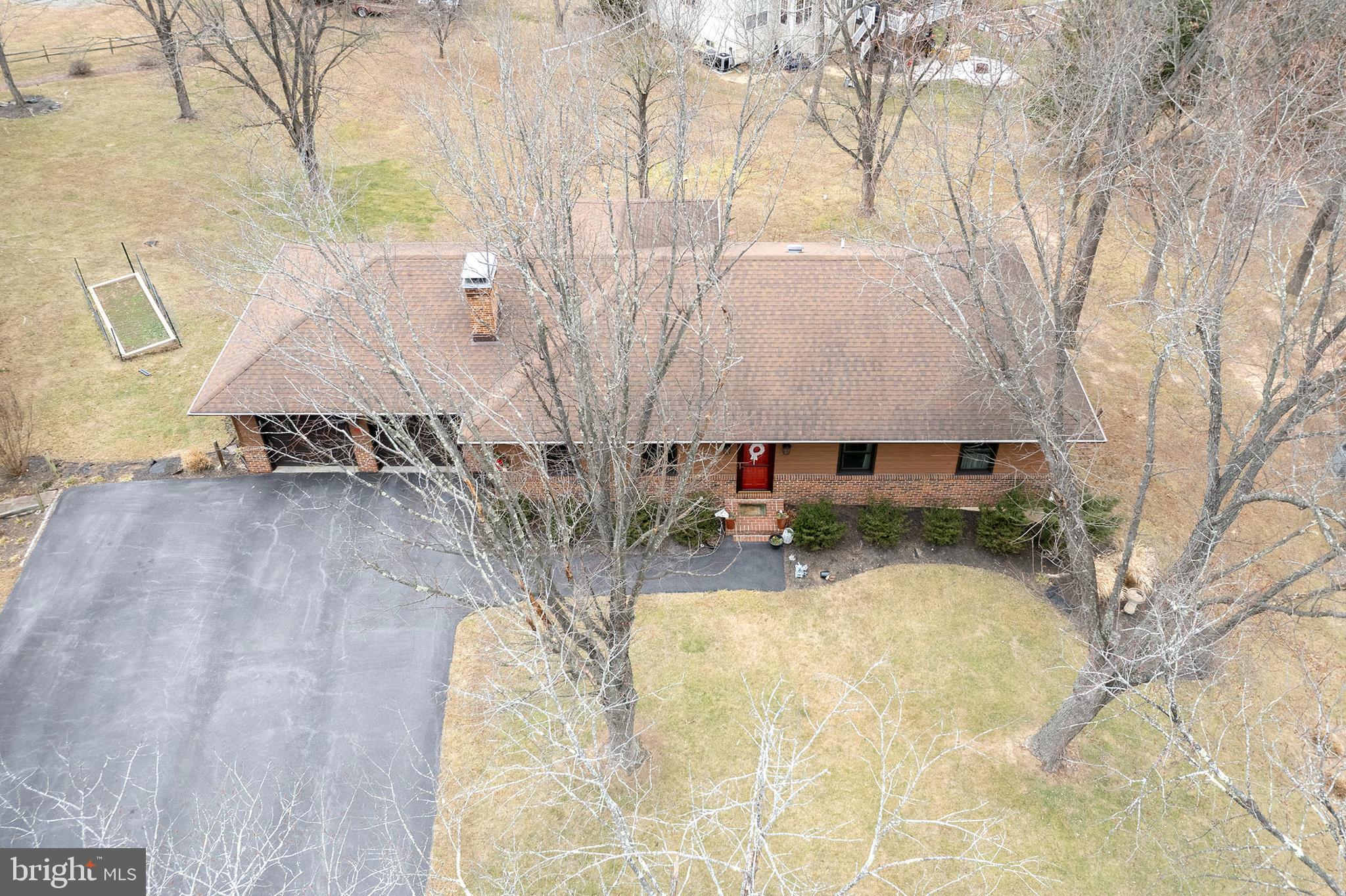 LAKE HOLIDAY ESTATES - Residential