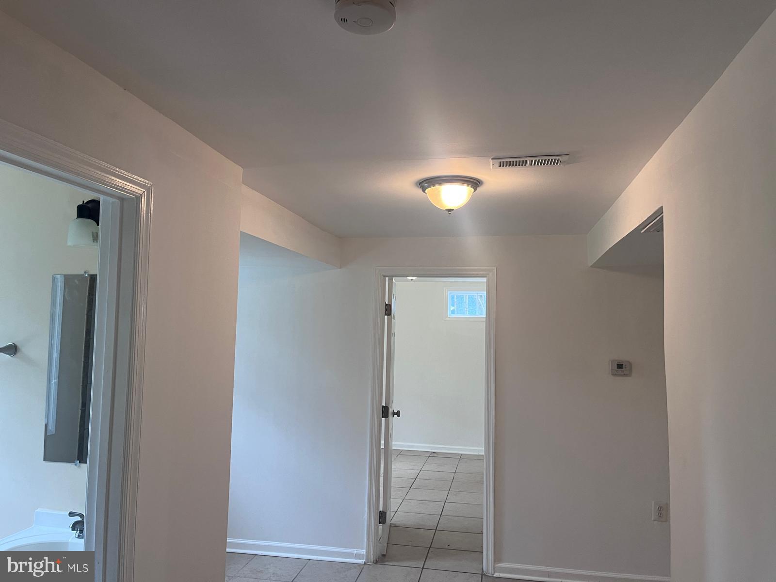 CLINTON - Residential