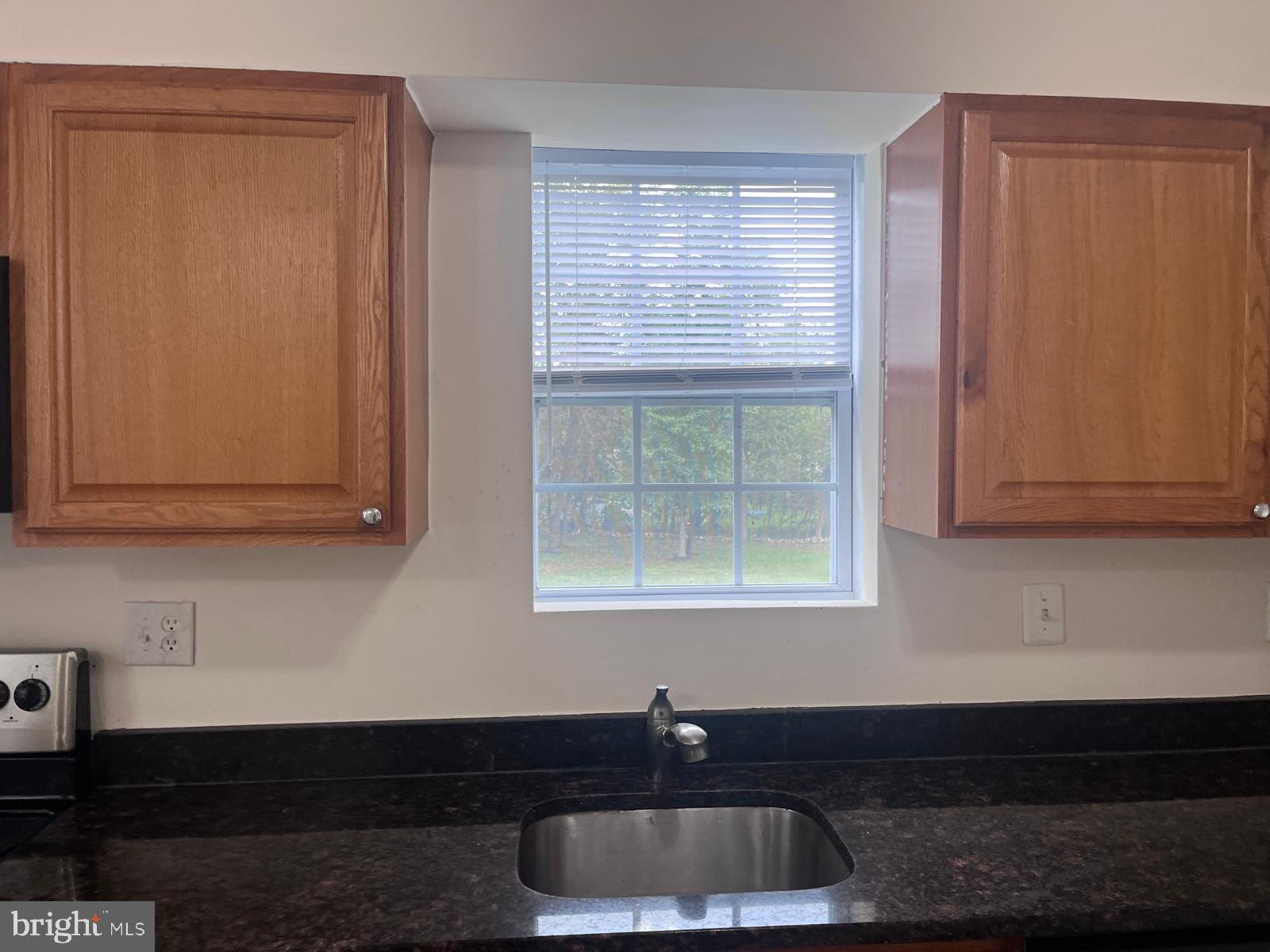 CLINTON - Residential