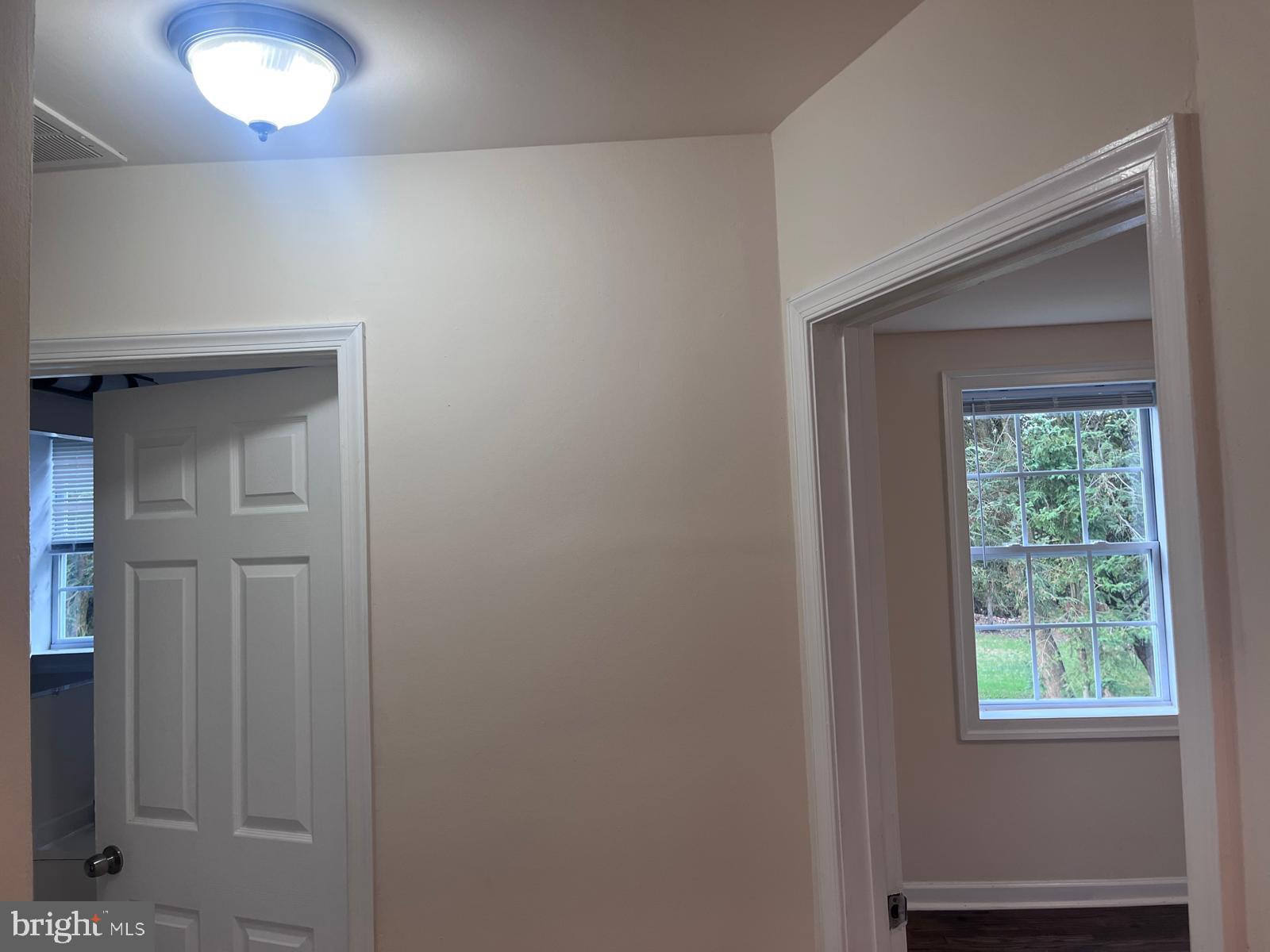 CLINTON - Residential