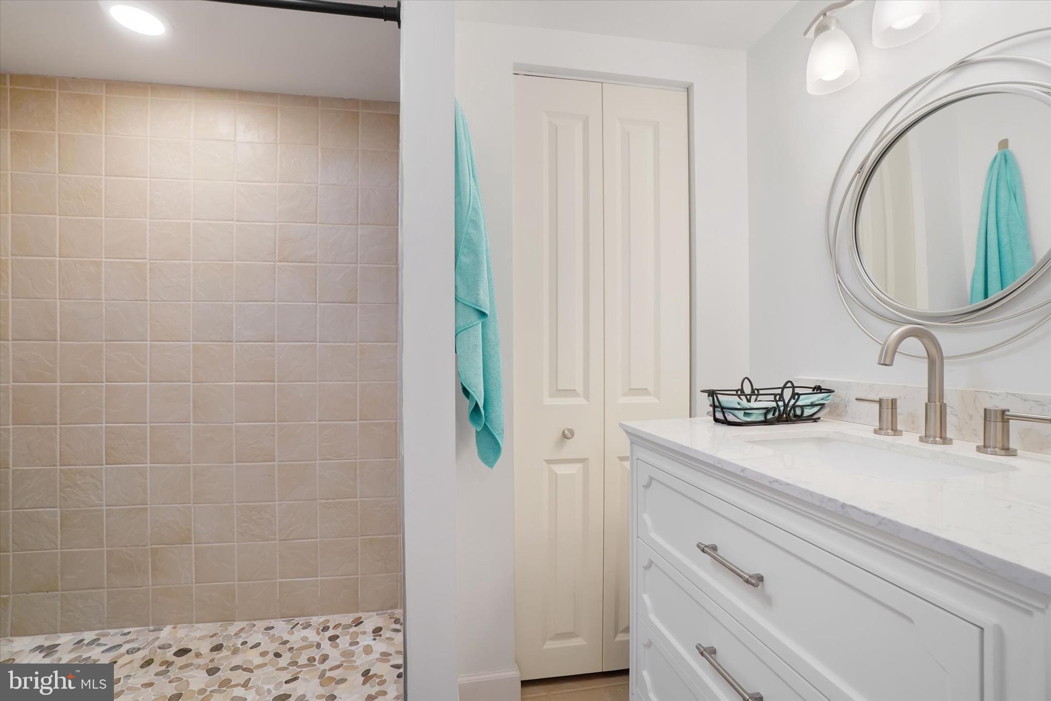 SPRING GARDEN - Residential