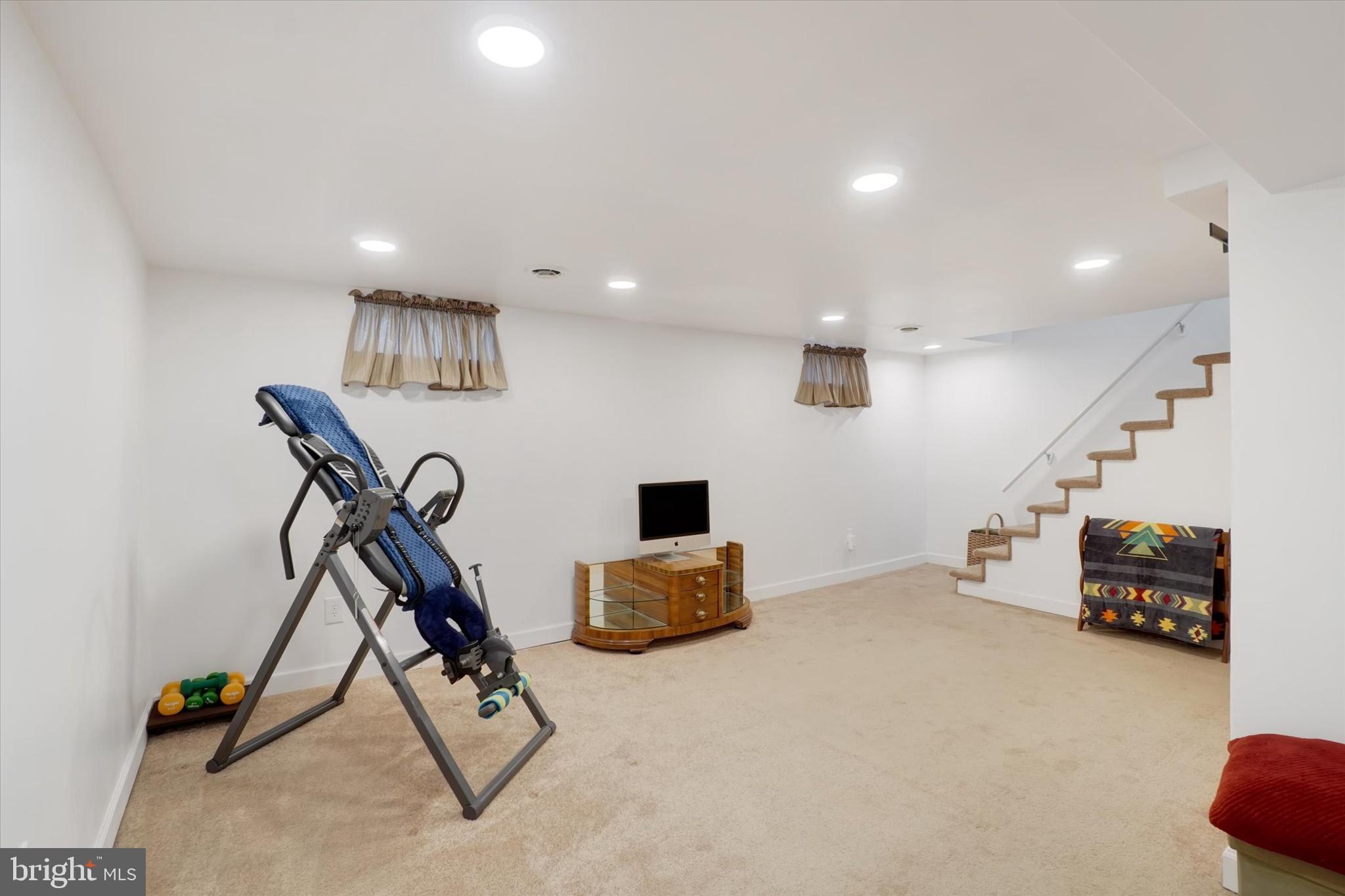 SPRING GARDEN - Residential