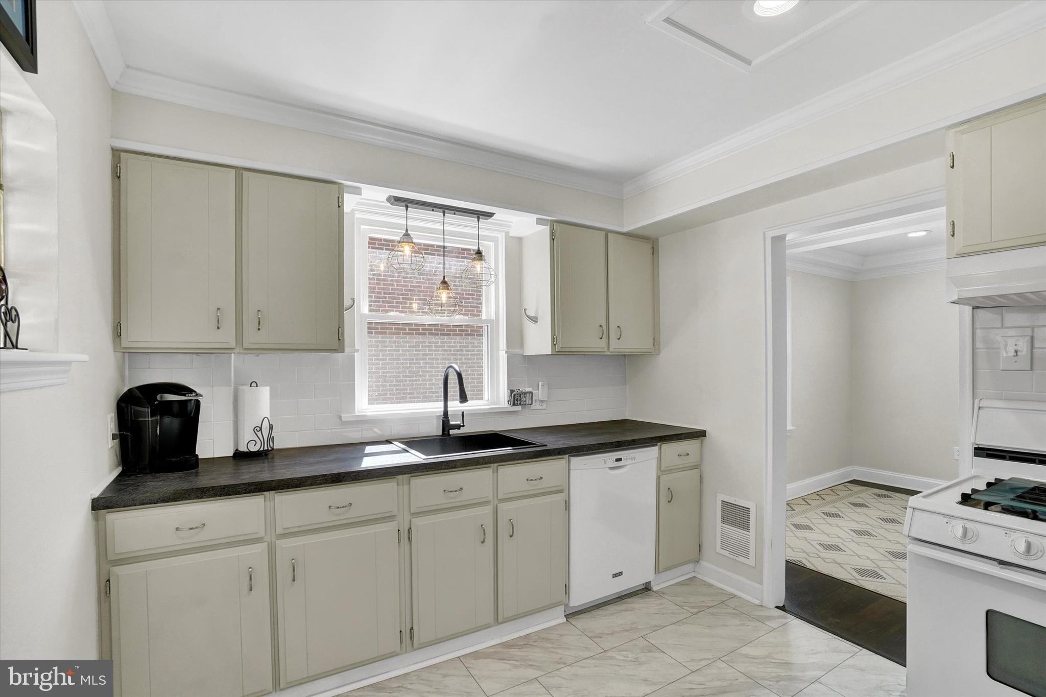 SPRING GARDEN - Residential