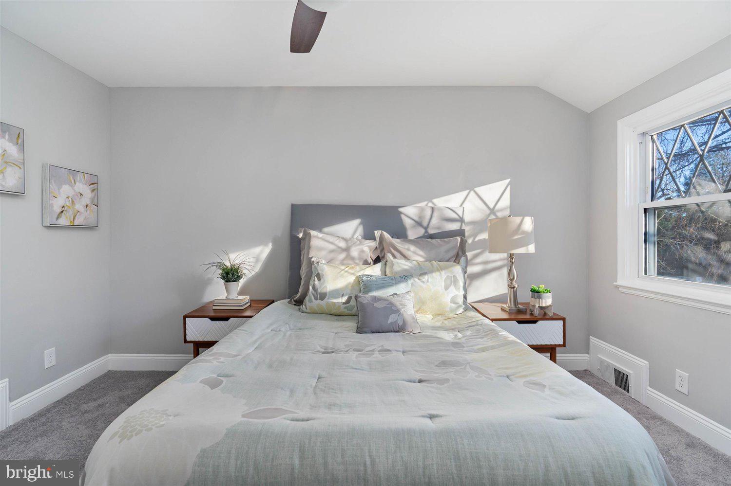 STONEWOOD-PENTWOOD-WINSTON - Residential