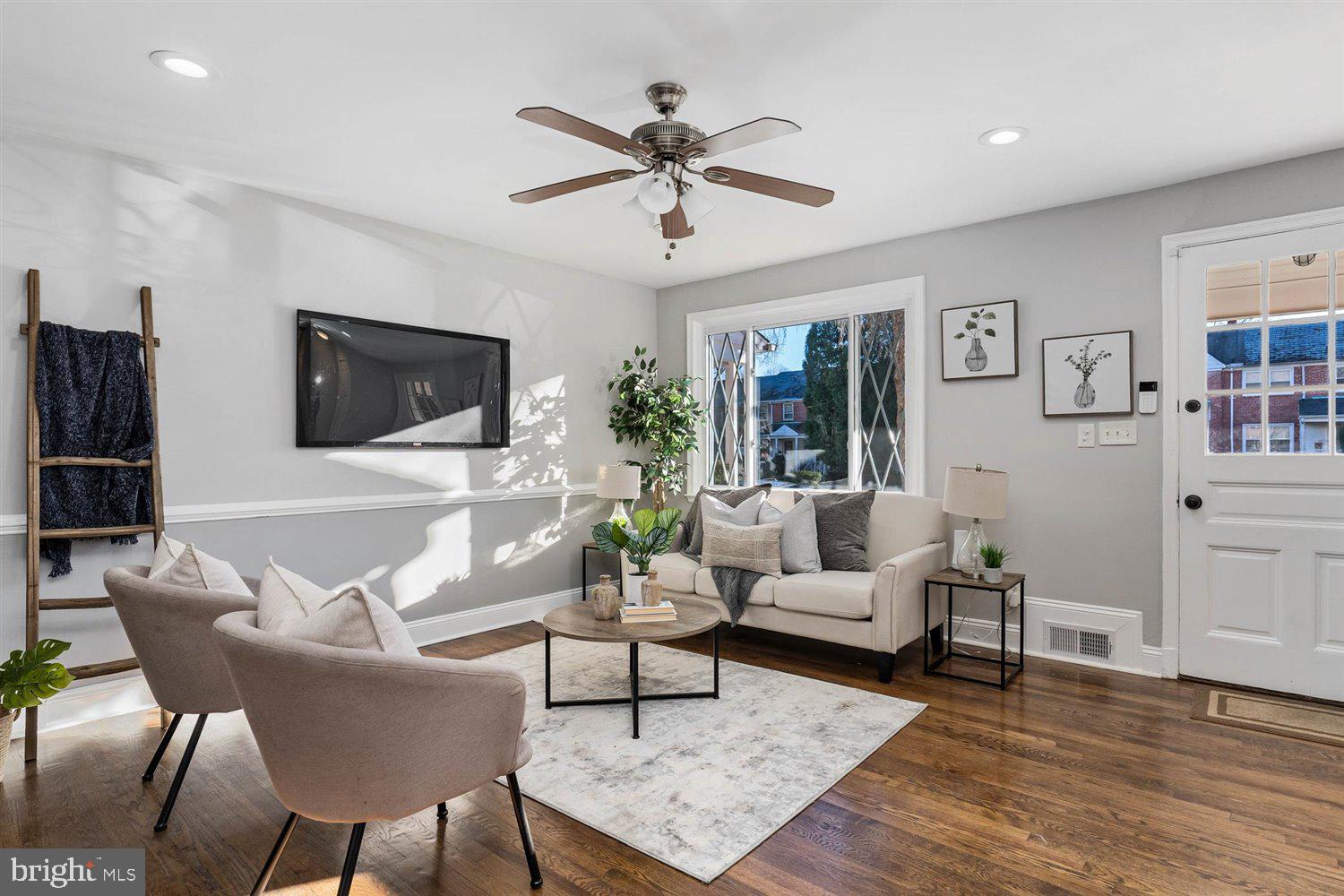 STONEWOOD-PENTWOOD-WINSTON - Residential