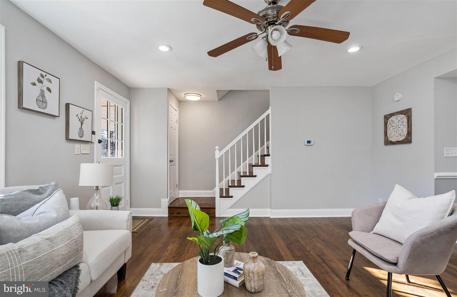 STONEWOOD-PENTWOOD-WINSTON - Residential