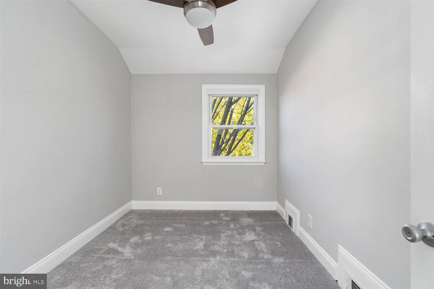 STONEWOOD-PENTWOOD-WINSTON - Residential