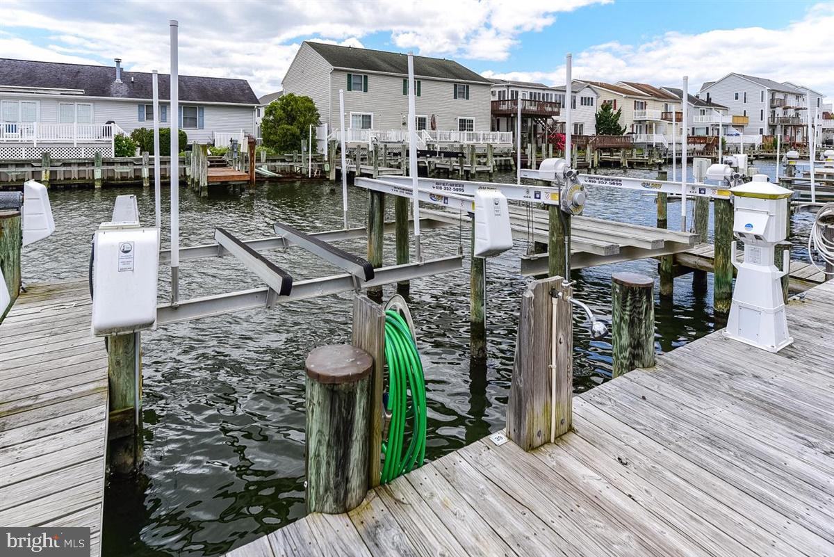 HERON HARBOUR - Residential