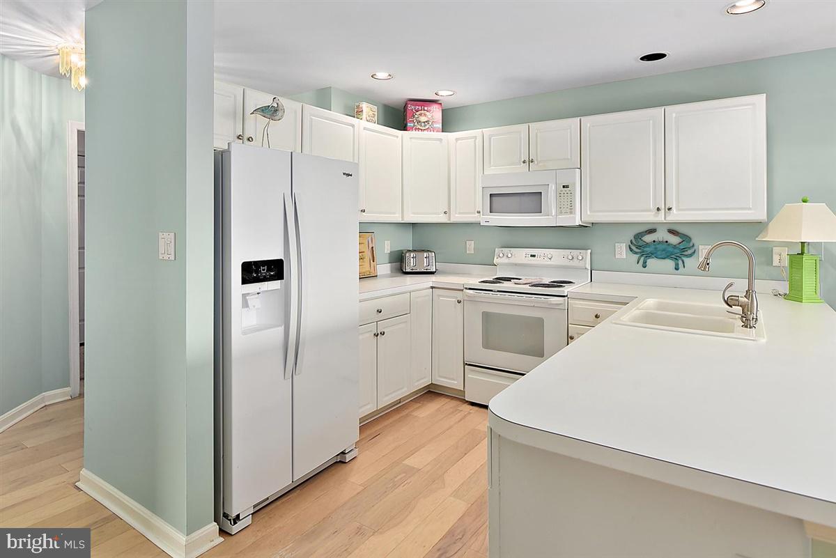 HERON HARBOUR - Residential