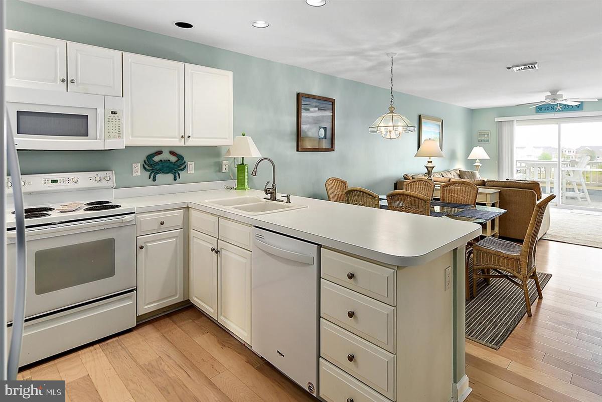 HERON HARBOUR - Residential