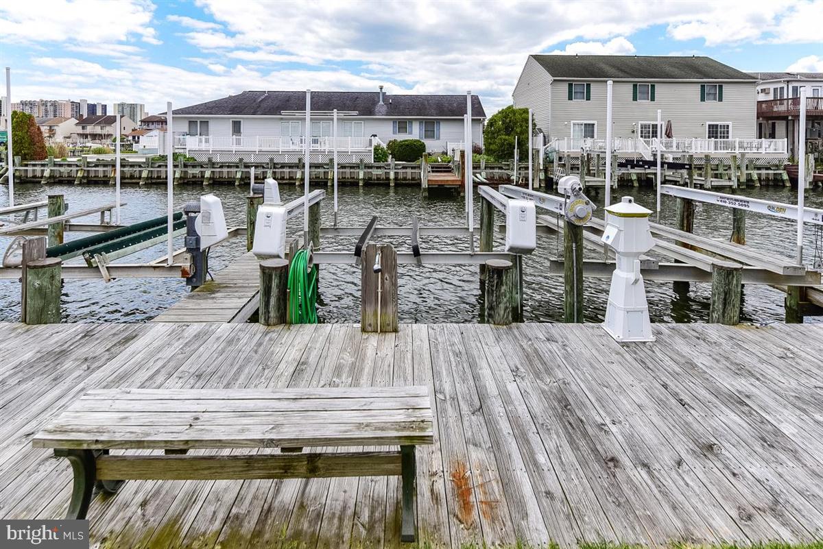 HERON HARBOUR - Residential