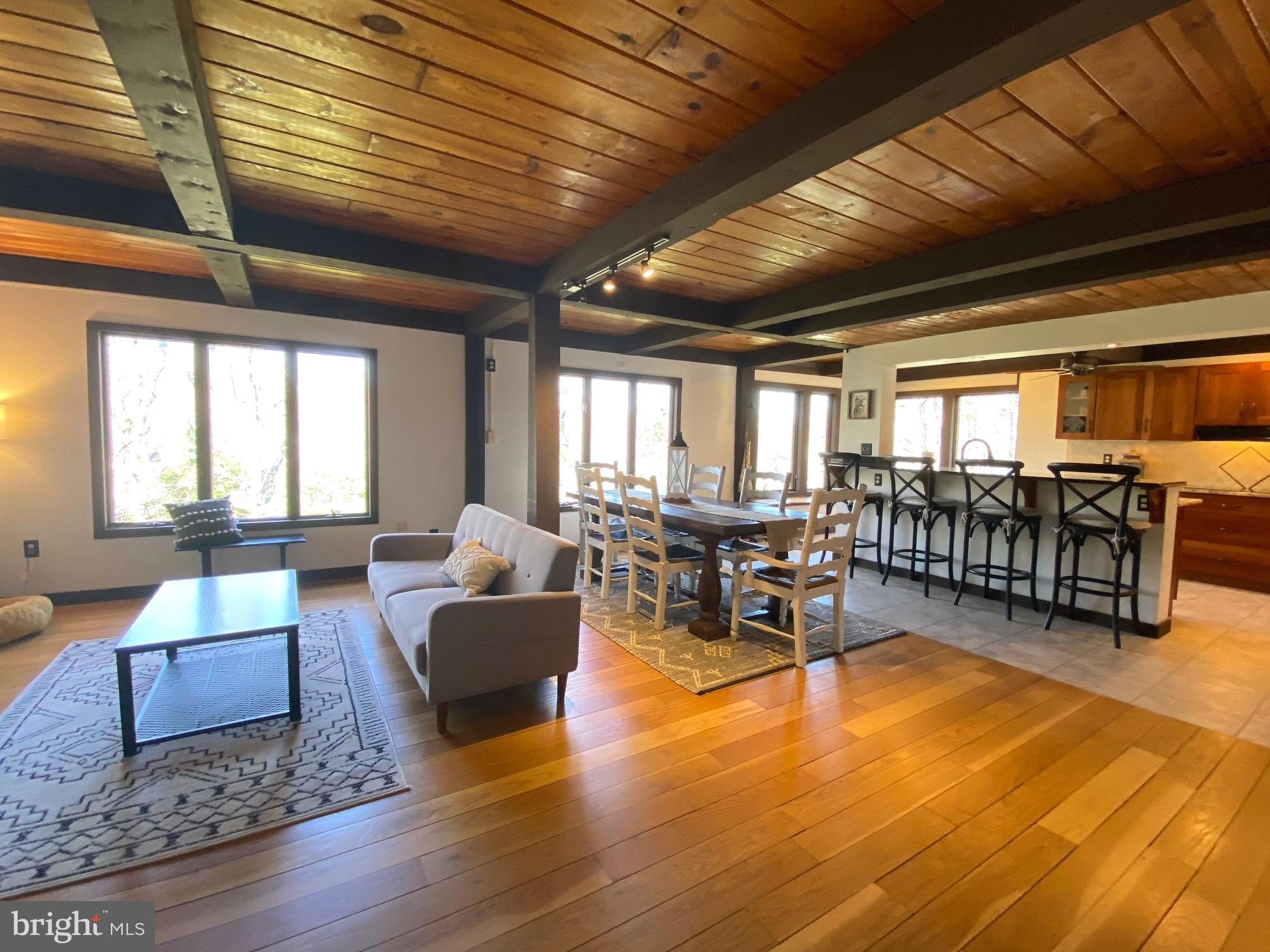 PARK CHESAPEAKE - Residential