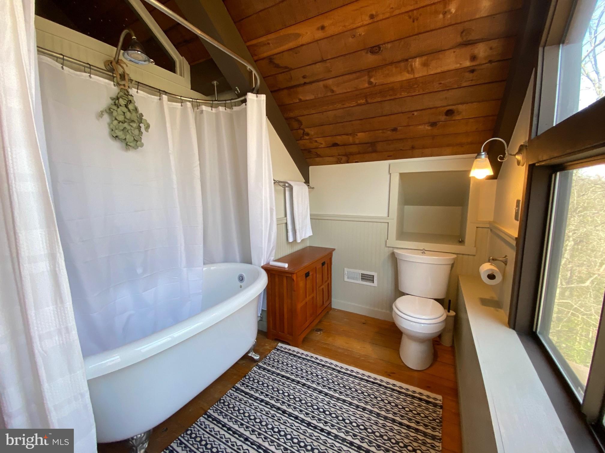 PARK CHESAPEAKE - Residential