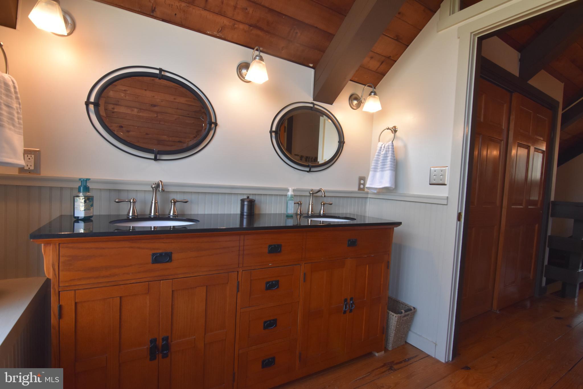 PARK CHESAPEAKE - Residential