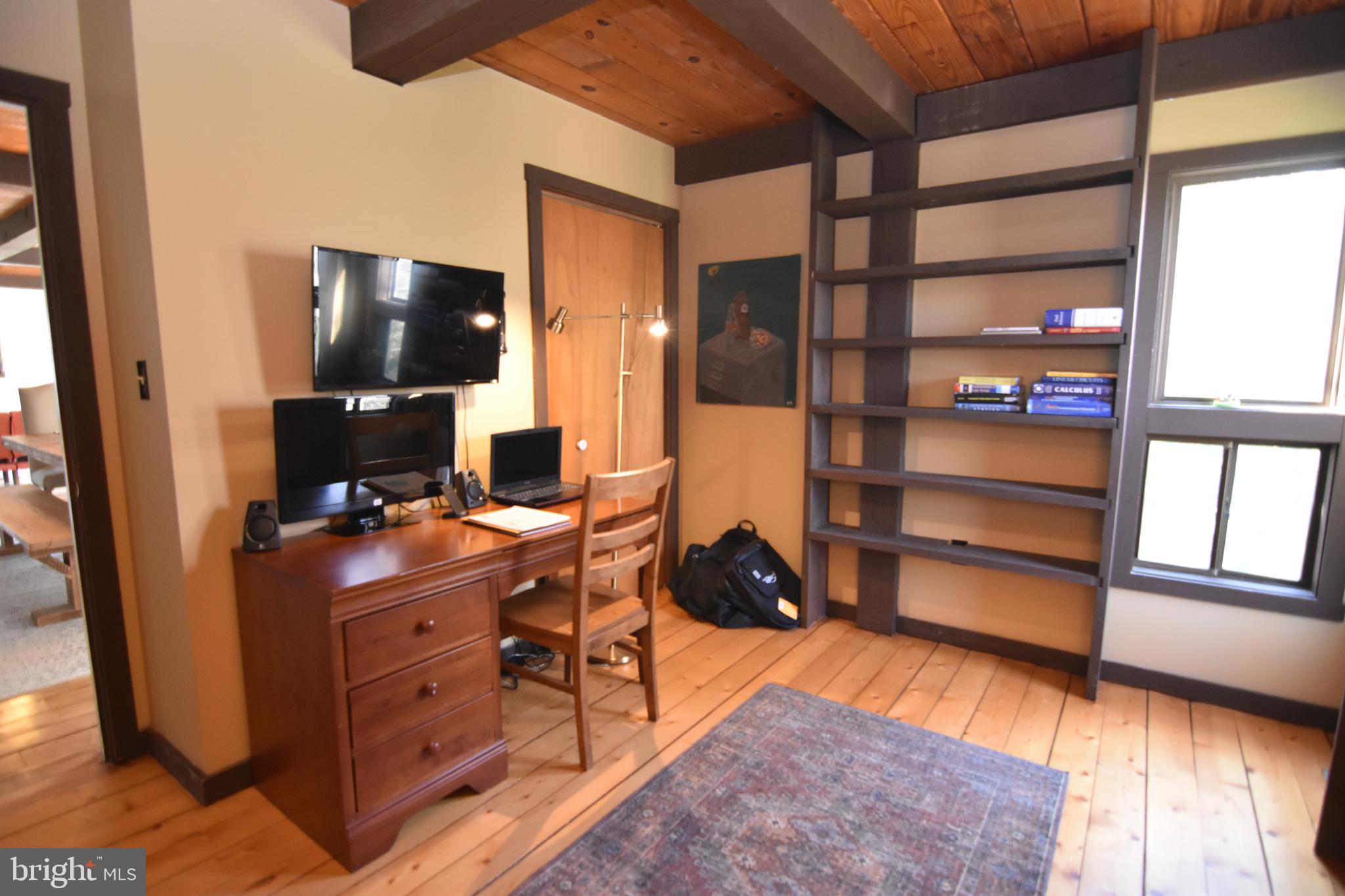 PARK CHESAPEAKE - Residential