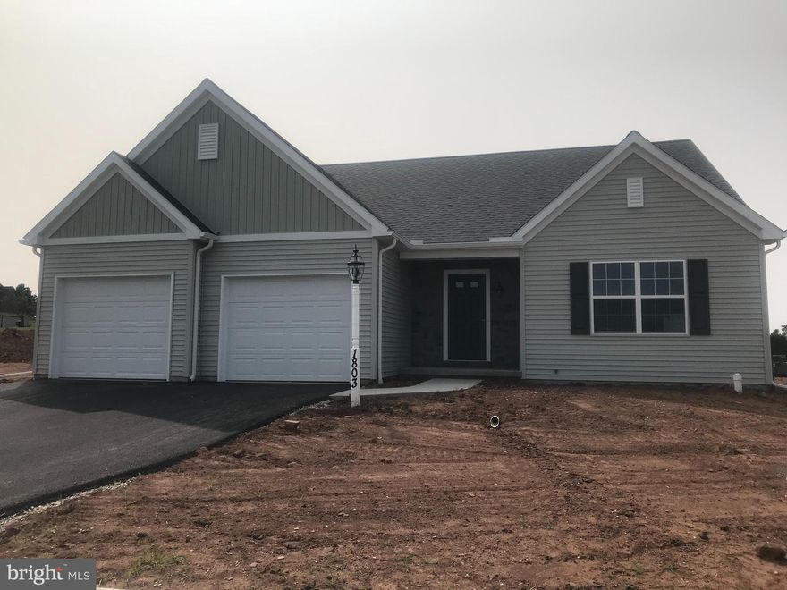 EGStotlzfus Homes 3BR, 2BA Linden Model at Fox Run Creek, an exclusive EGS Community in Dover Schools. Open concept 1-floor living with over 1600 sq ft of elegant living space, full lower level and 2-car garage. Lots of standard features!  Optional fetaures include: Bilco Door in LL, floatig concrete patio; hardwood flooring in family Rm/Kitchen/Dining Area gas line for range, rough-in bath (or powder room) in LL, plumbing and electrical upgrades; classic front elevation. AGENTS - Please read Agent Remarks!