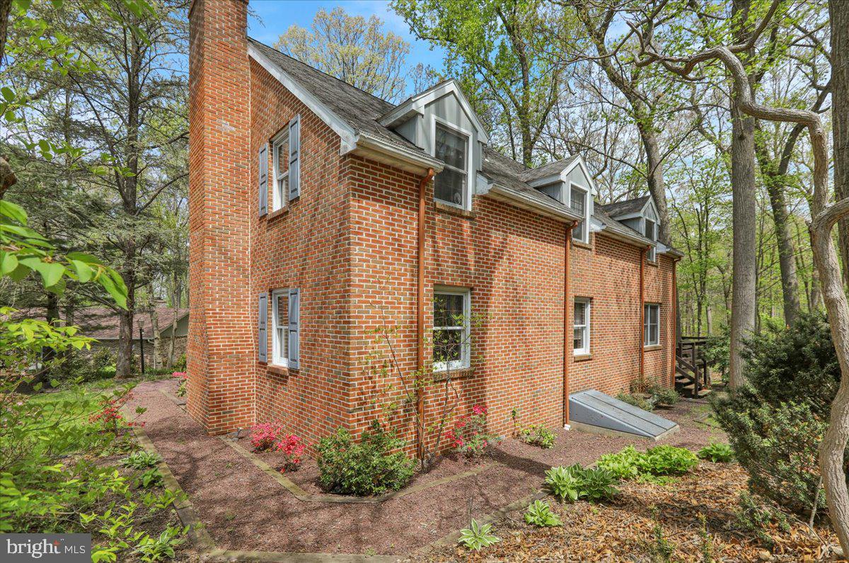 13 NASSAU CIRCLE