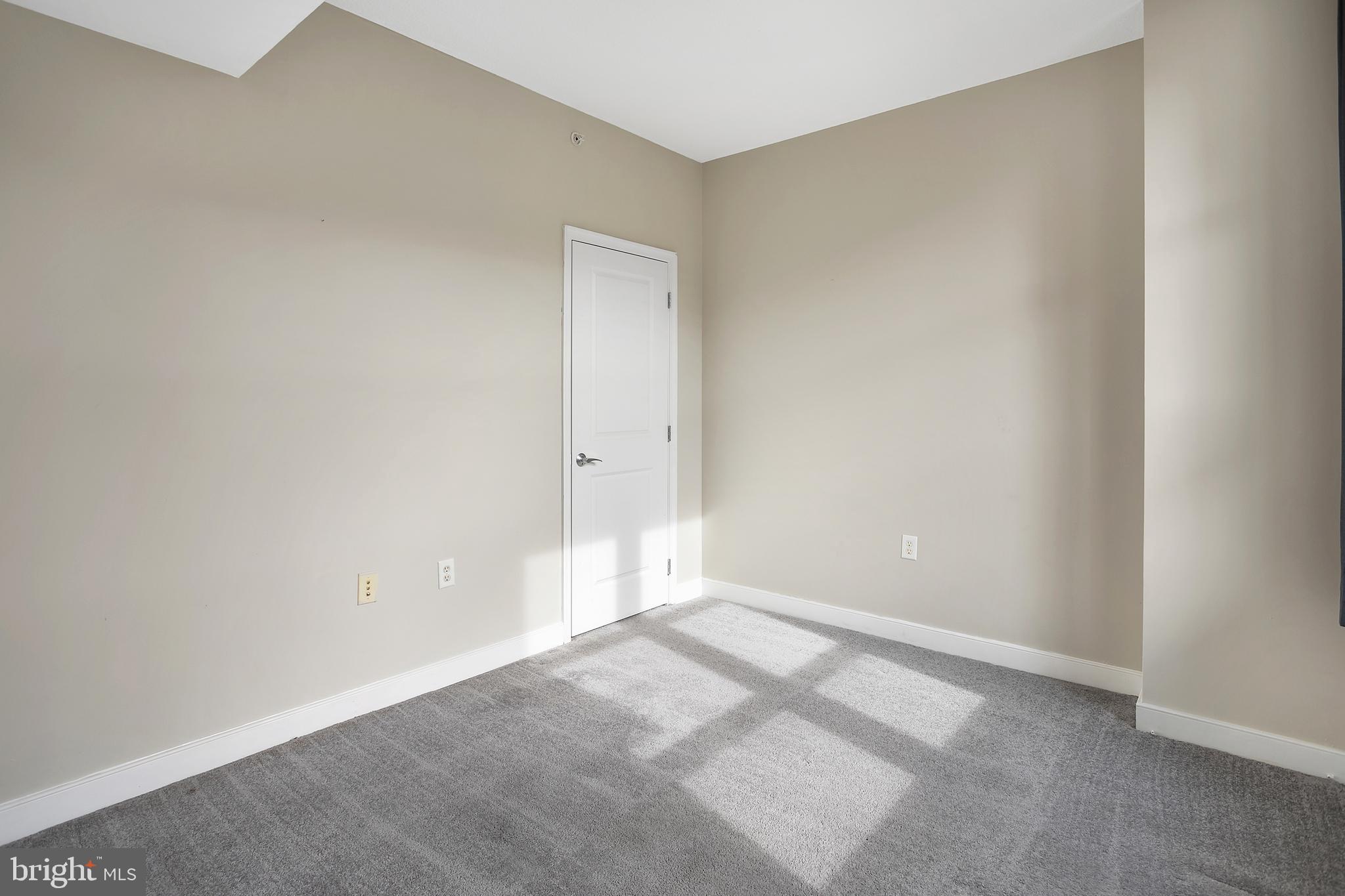 NATIONAL HARBOR - Residential Lease