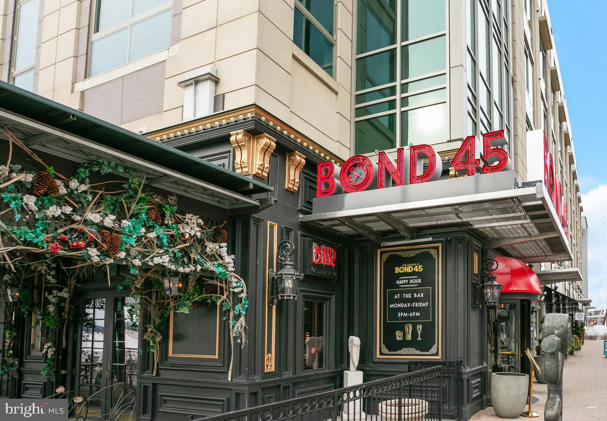 NATIONAL HARBOR - Residential Lease