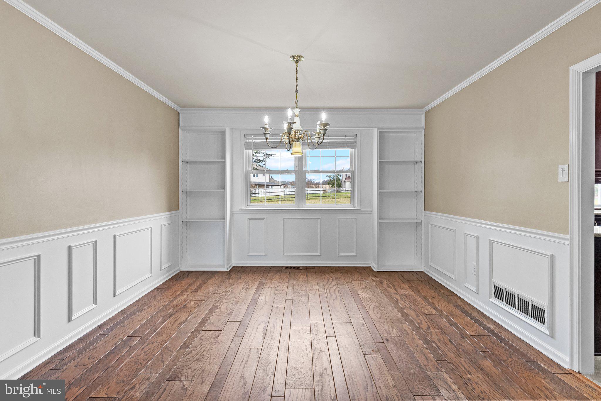 VALLEY VIEW - Residential