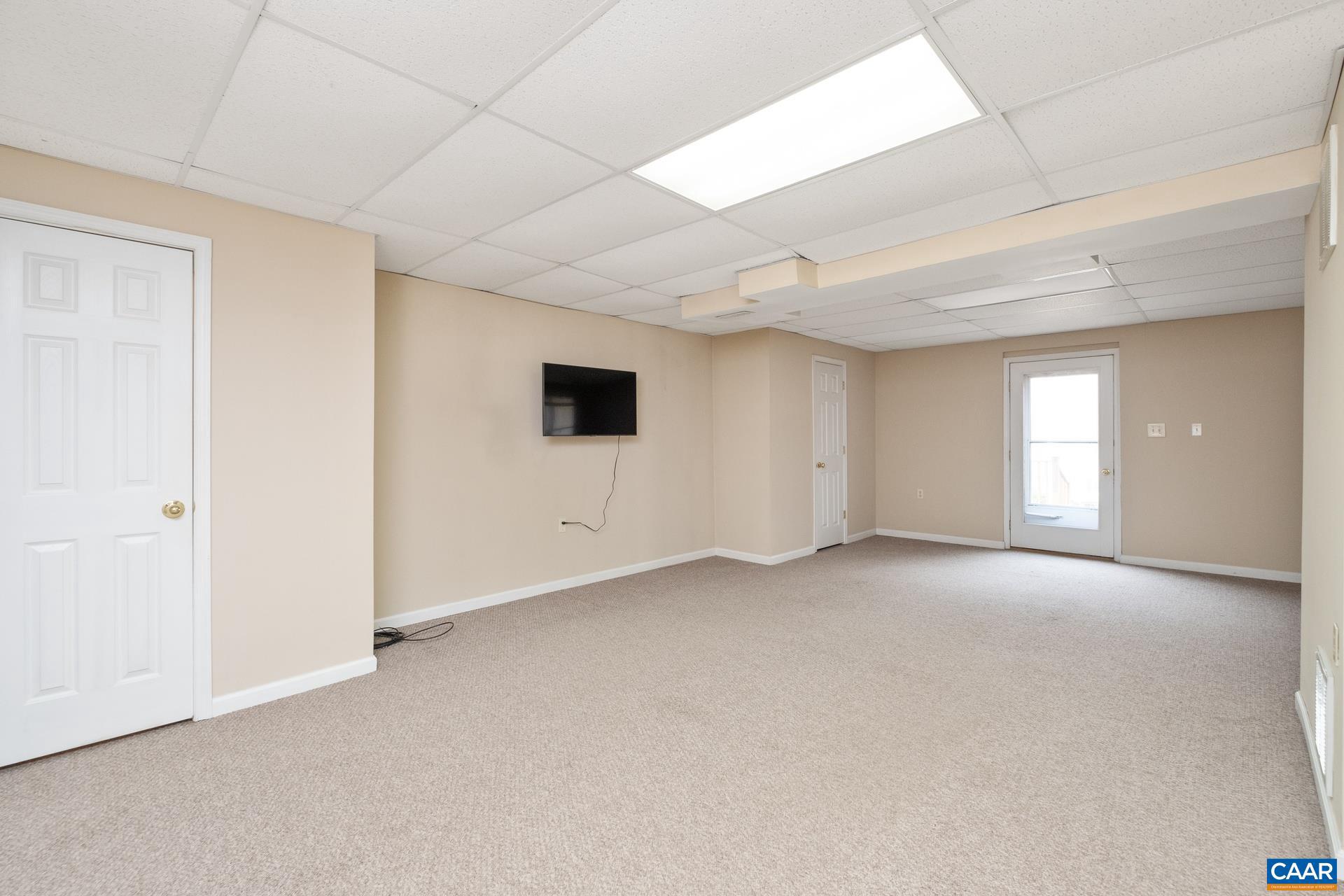 HOLLYMEAD - Residential