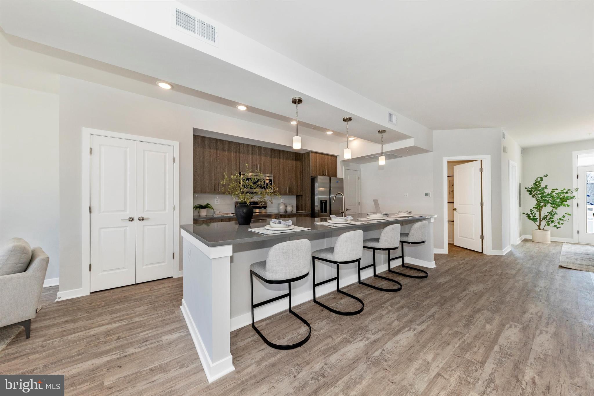 GAMBRILL GLENN - Residential