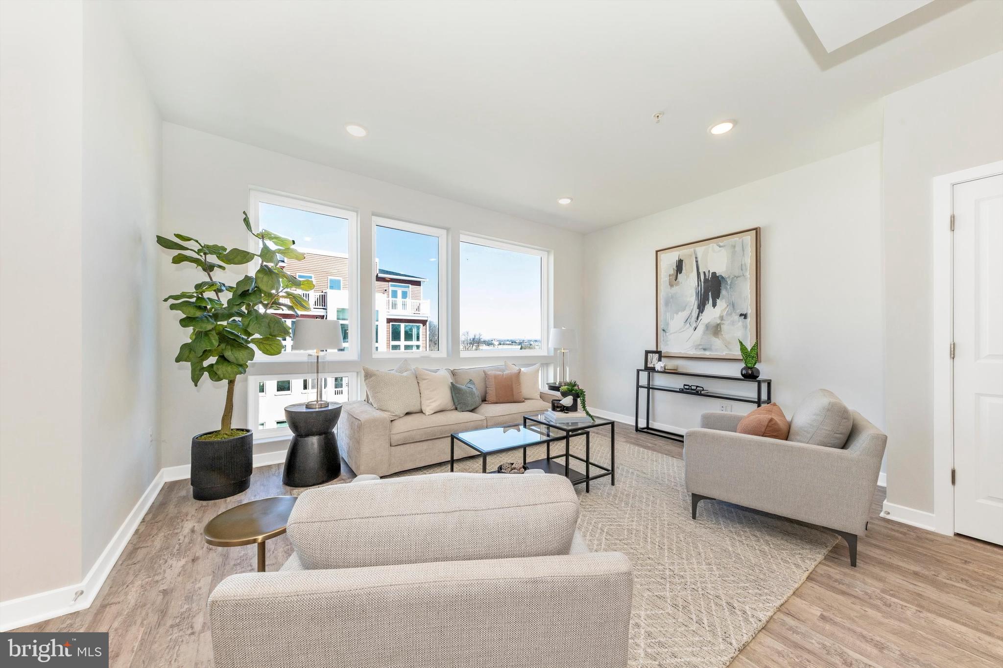 GAMBRILL GLENN - Residential