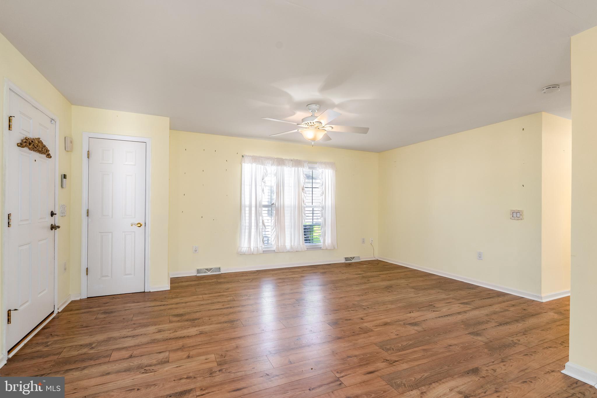 CINNAMON WOODS - Residential