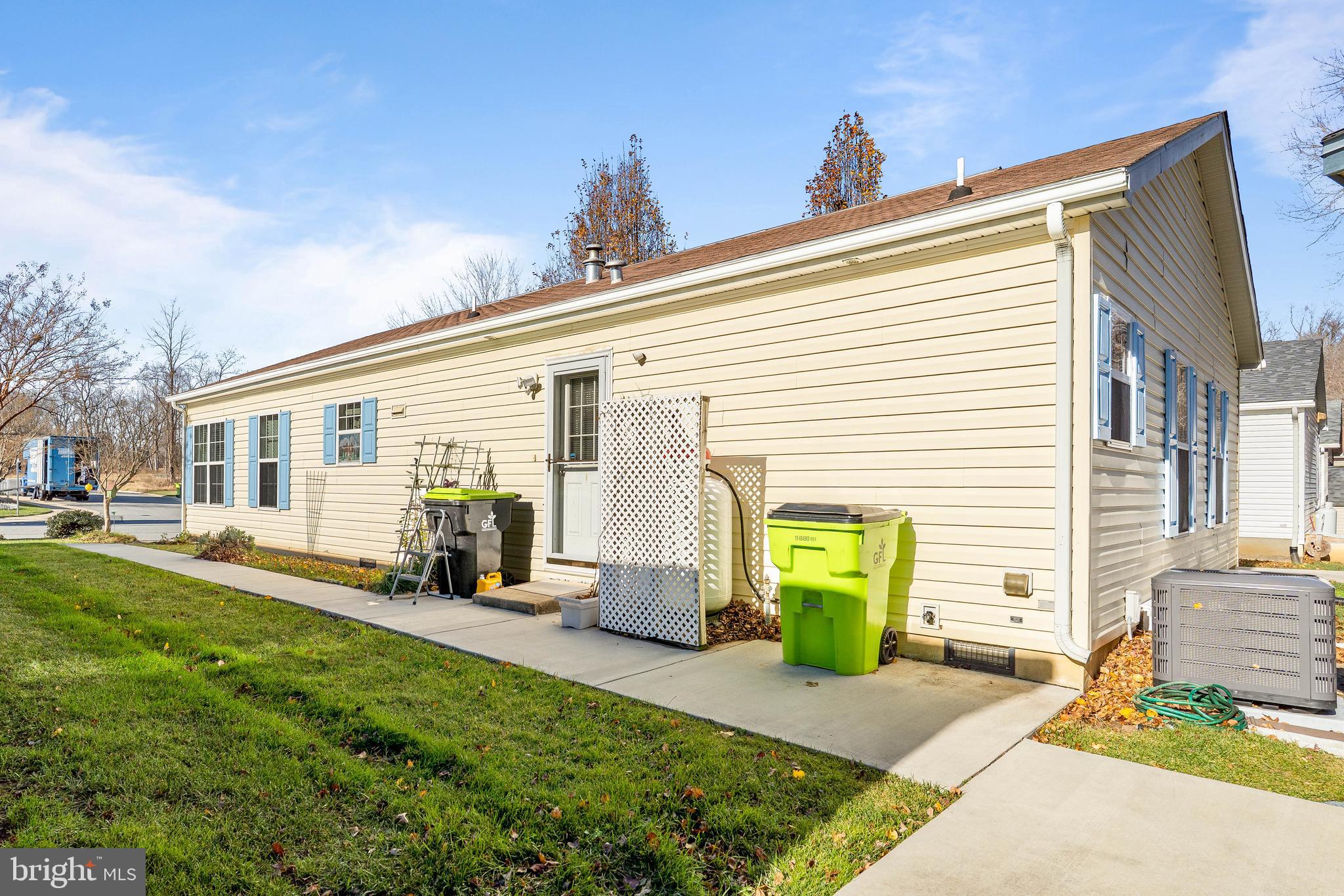 CINNAMON WOODS - Residential