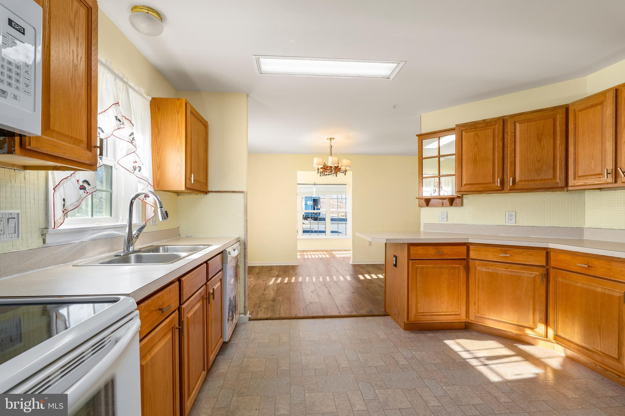 CINNAMON WOODS - Residential