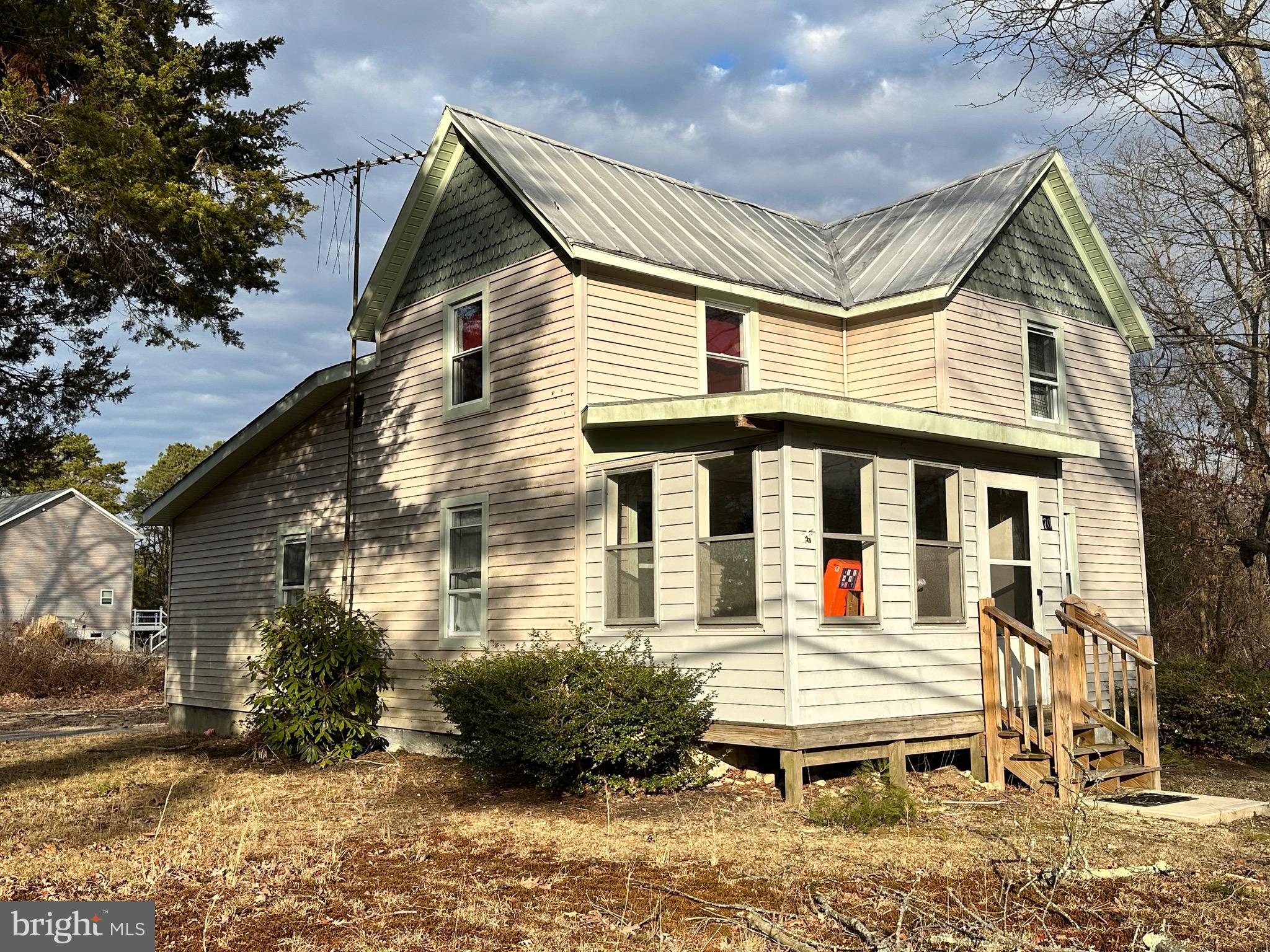70 STEINFELD AVENUE