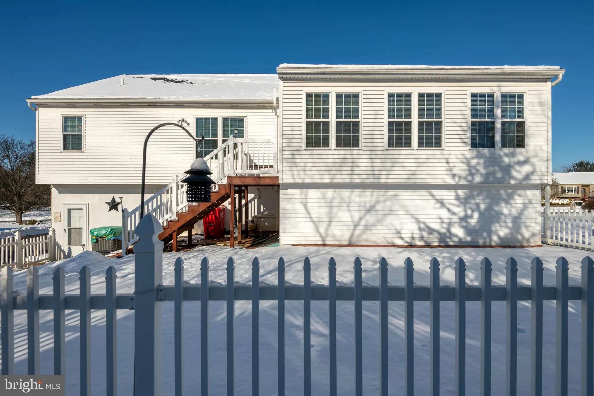 Palmyra, Pennsylvania 17078, United States, 3 Bedrooms Bedrooms, ,3 BathroomsBathrooms,Residential,Pending,14714