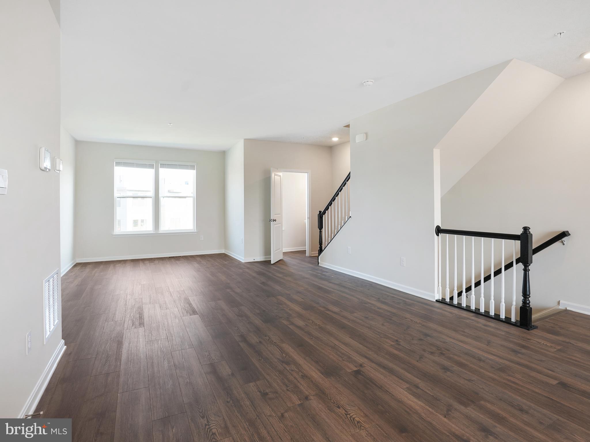 RENN QUARTER - Residential Lease