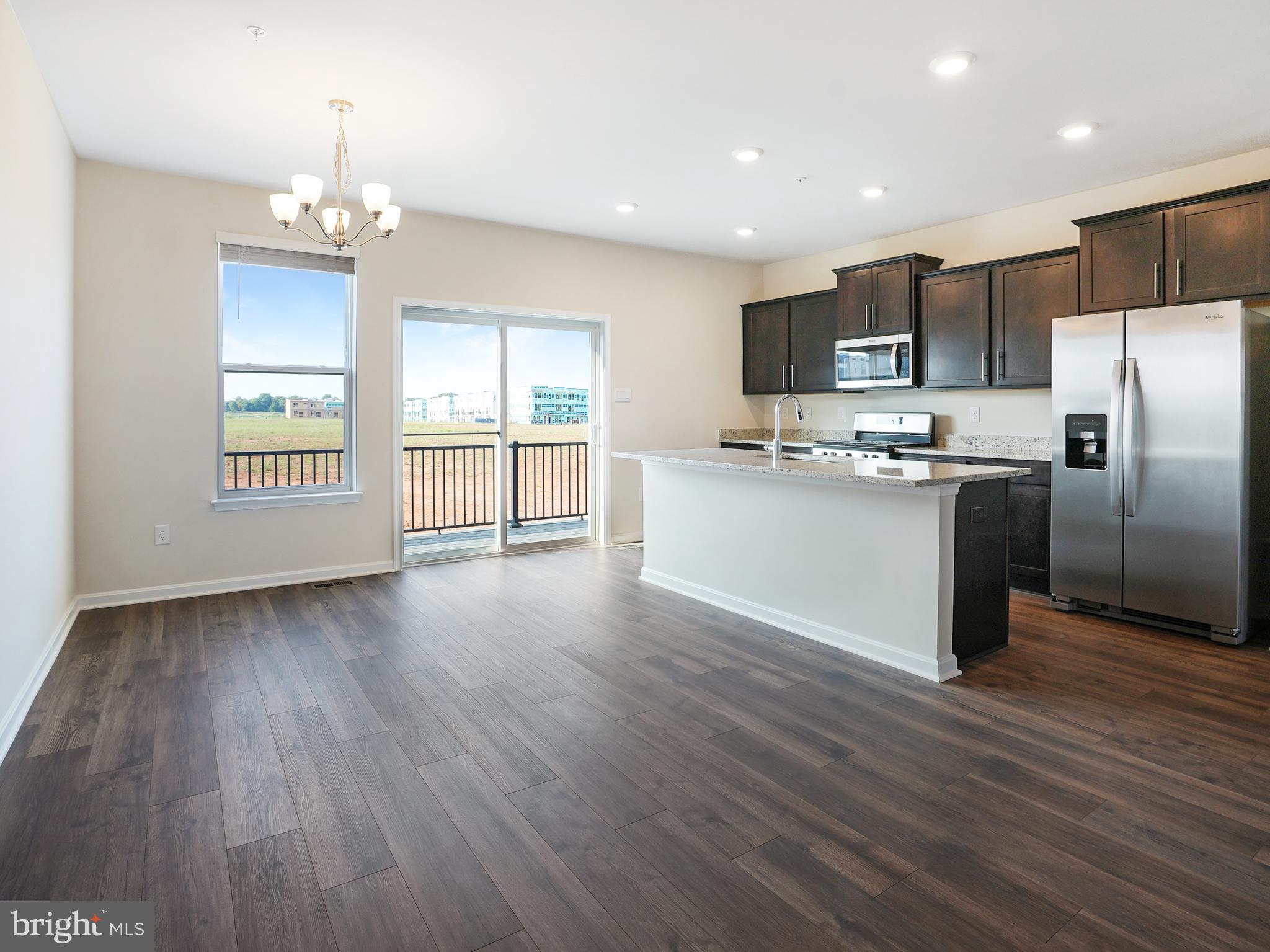 RENN QUARTER - Residential Lease