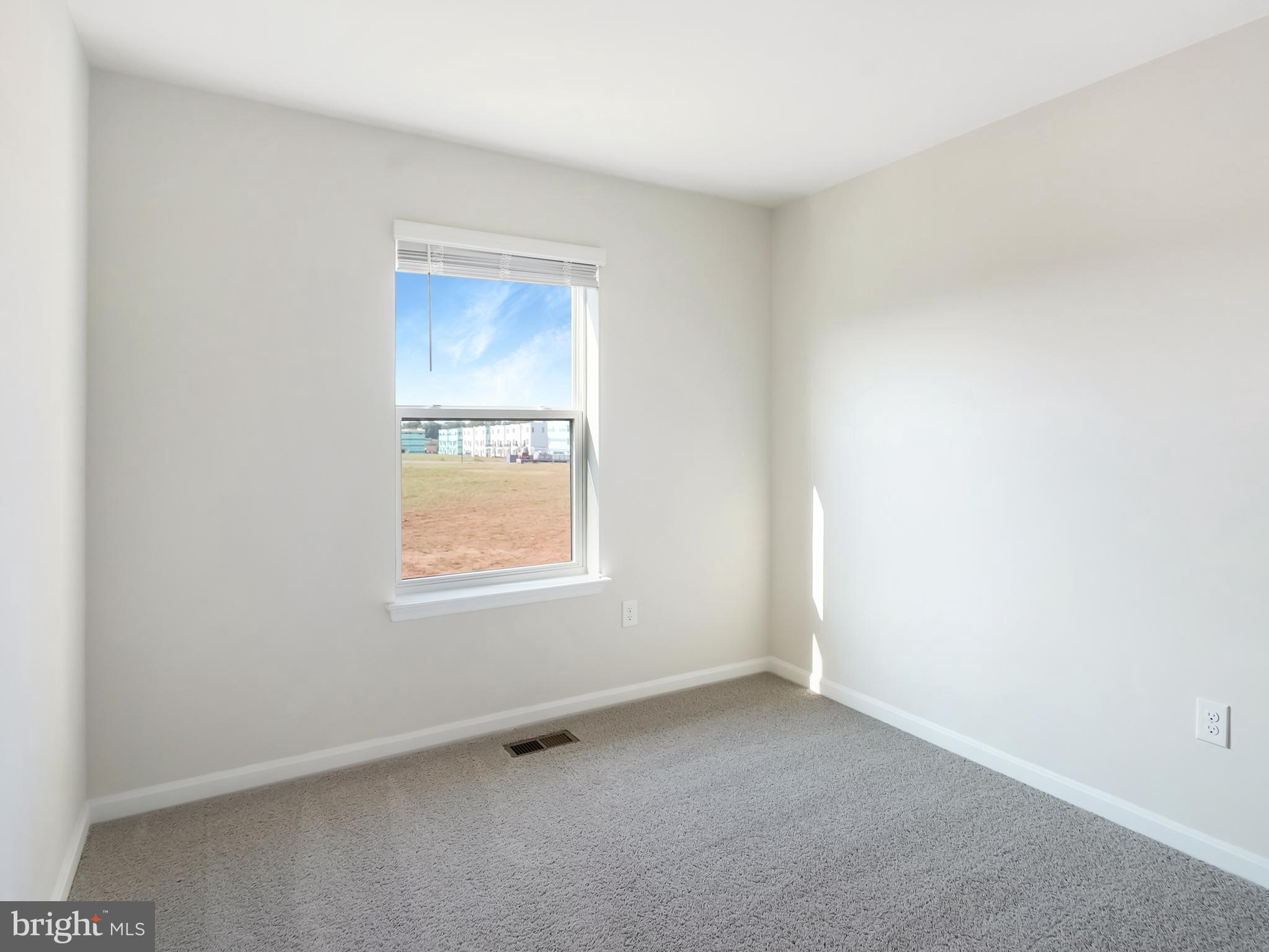 RENN QUARTER - Residential Lease