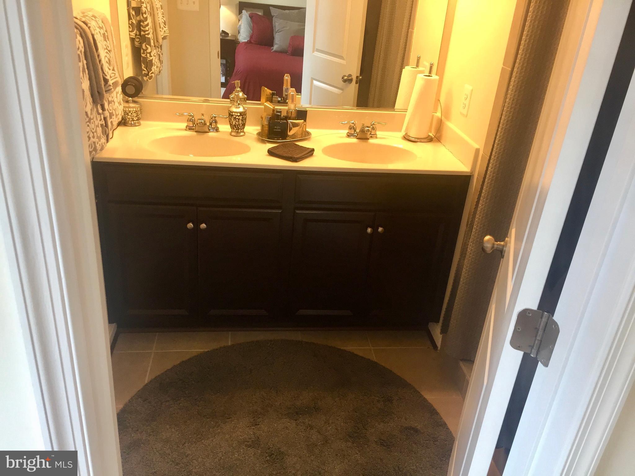 WOODMORE TOWNE CENTRE - Residential