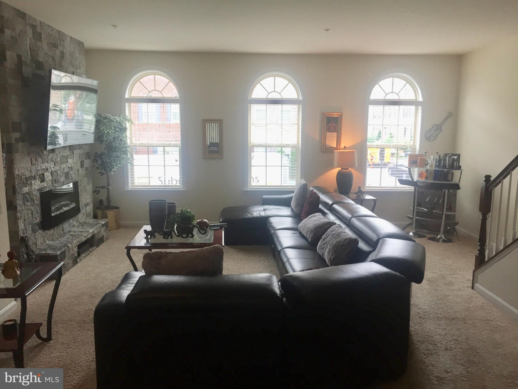 WOODMORE TOWNE CENTRE - Residential