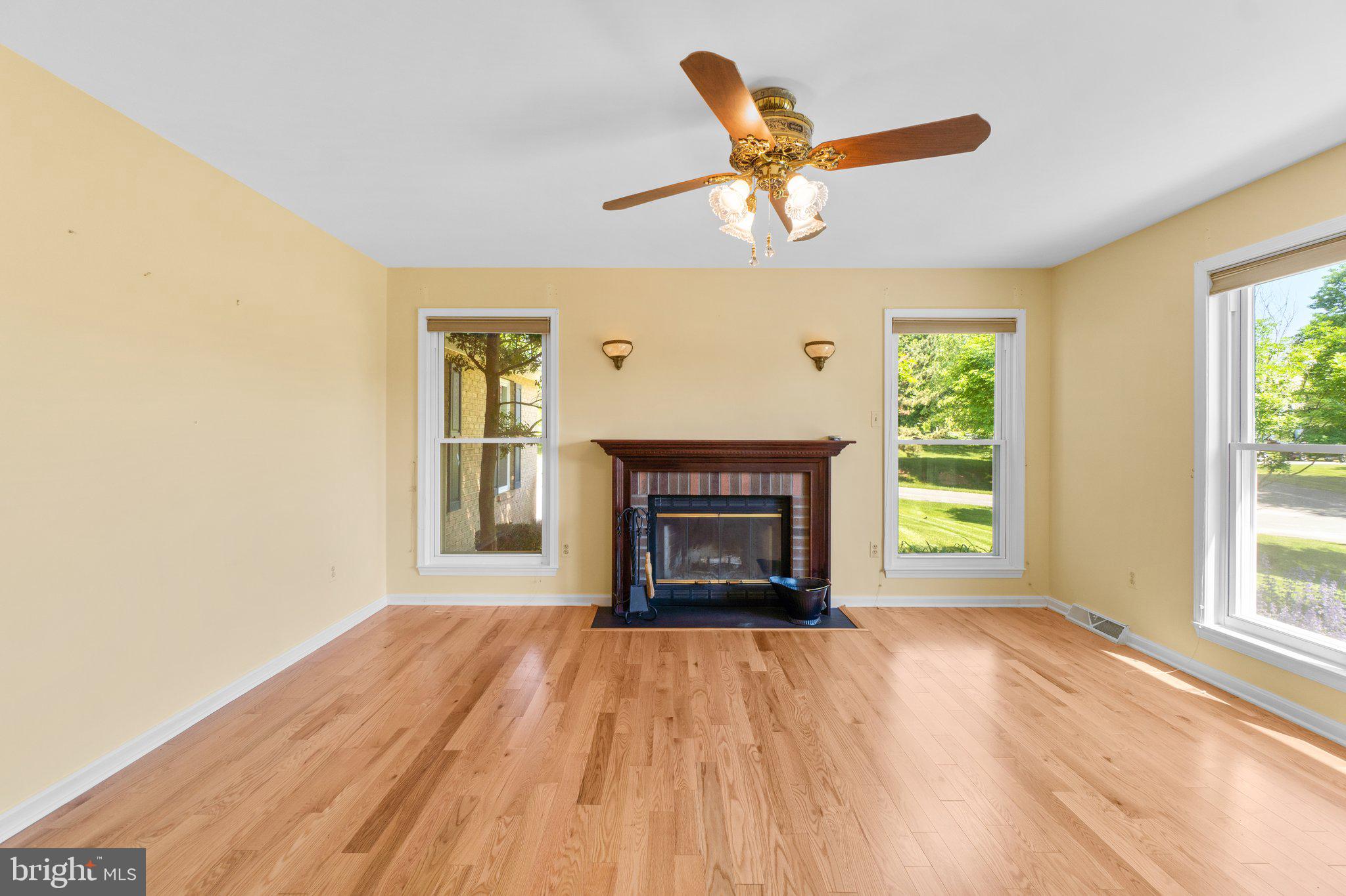 AUTUMN RIDGE - Residential