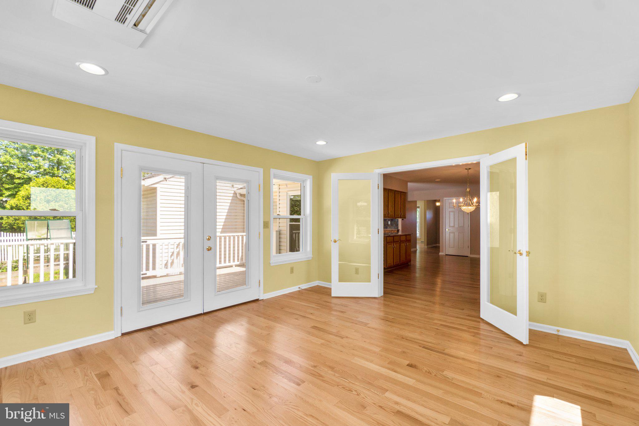 AUTUMN RIDGE - Residential