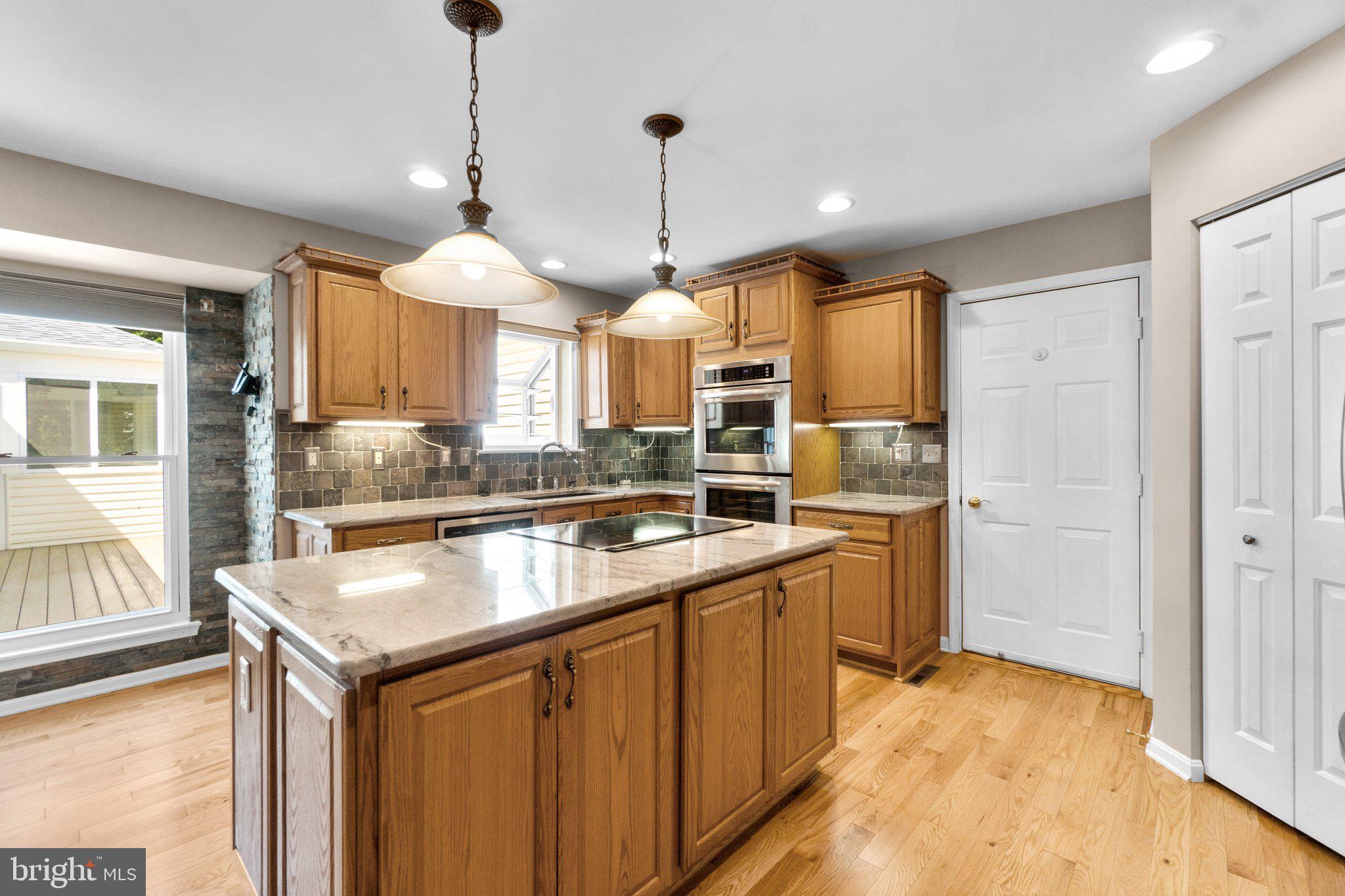 AUTUMN RIDGE - Residential