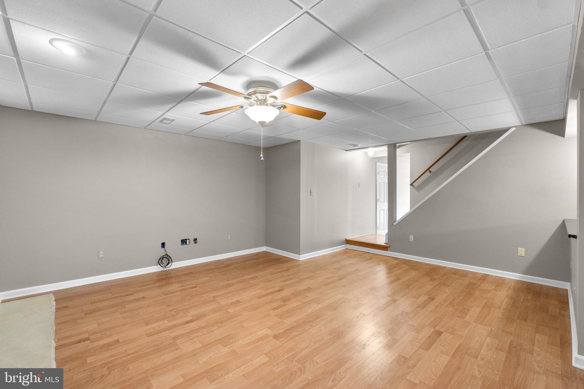 AUTUMN RIDGE - Residential