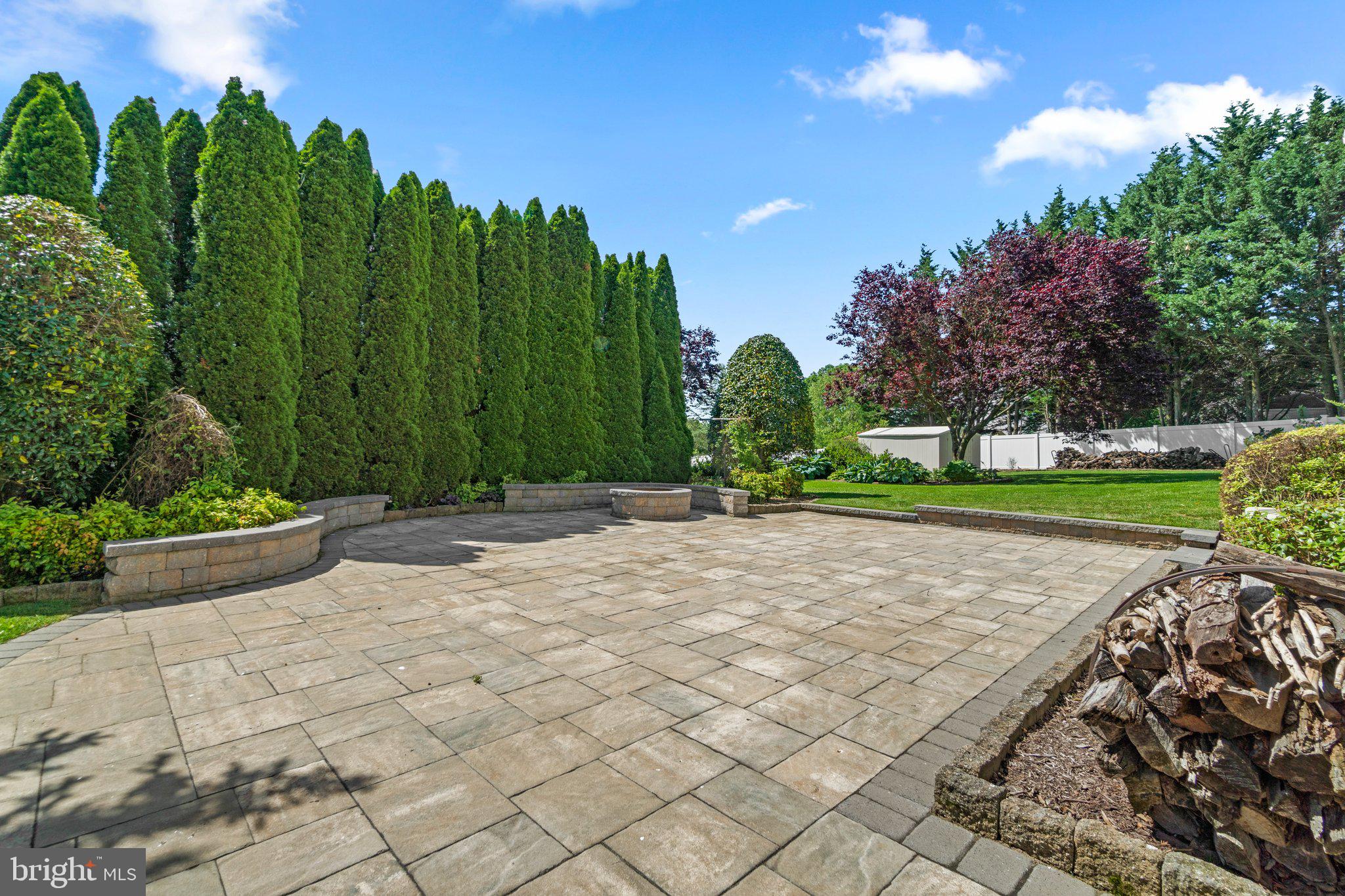 AUTUMN RIDGE - Residential